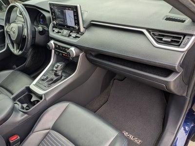 2020 Toyota RAV4 Hybrid XSE