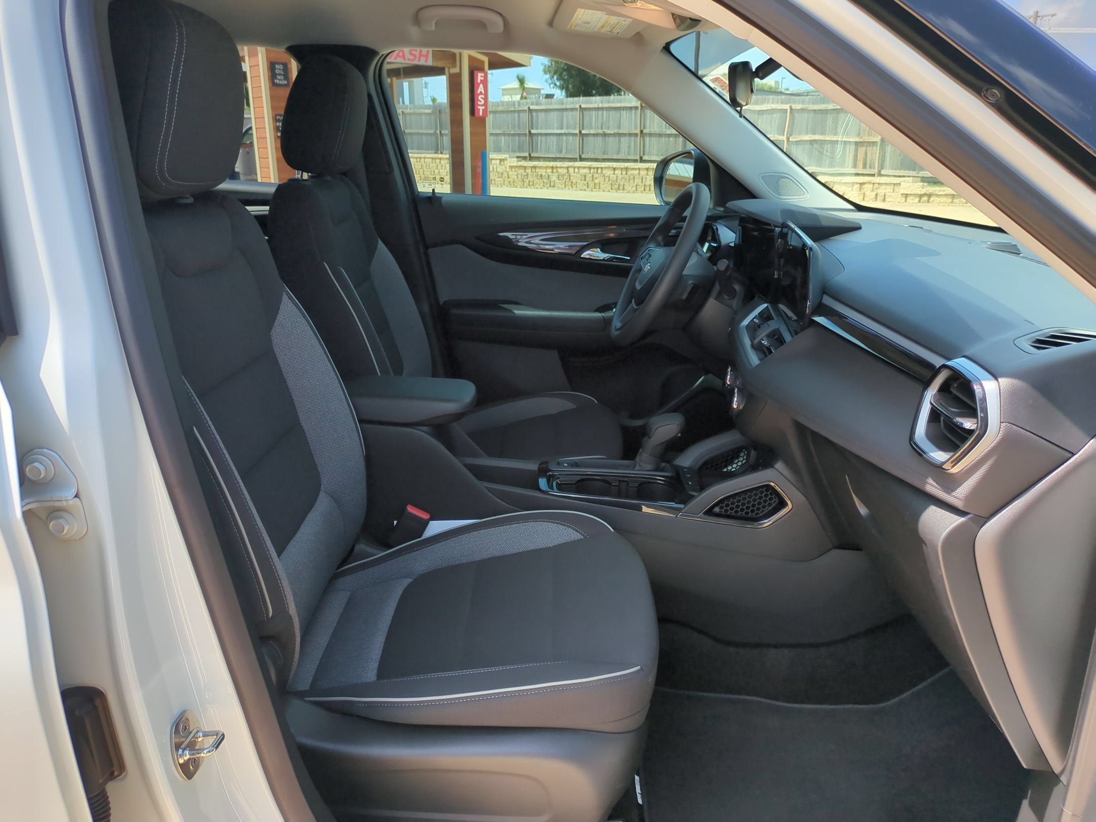 2024 Chevrolet Trailblazer LS