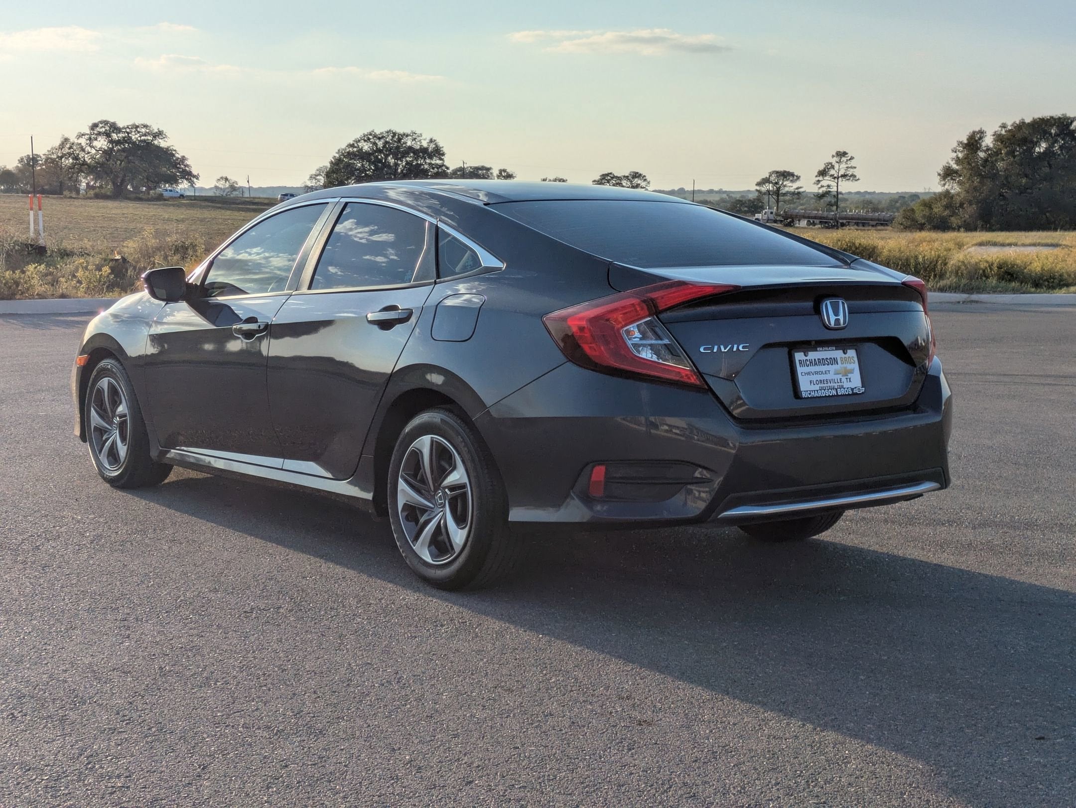 2019 Honda Civic Sedan LX