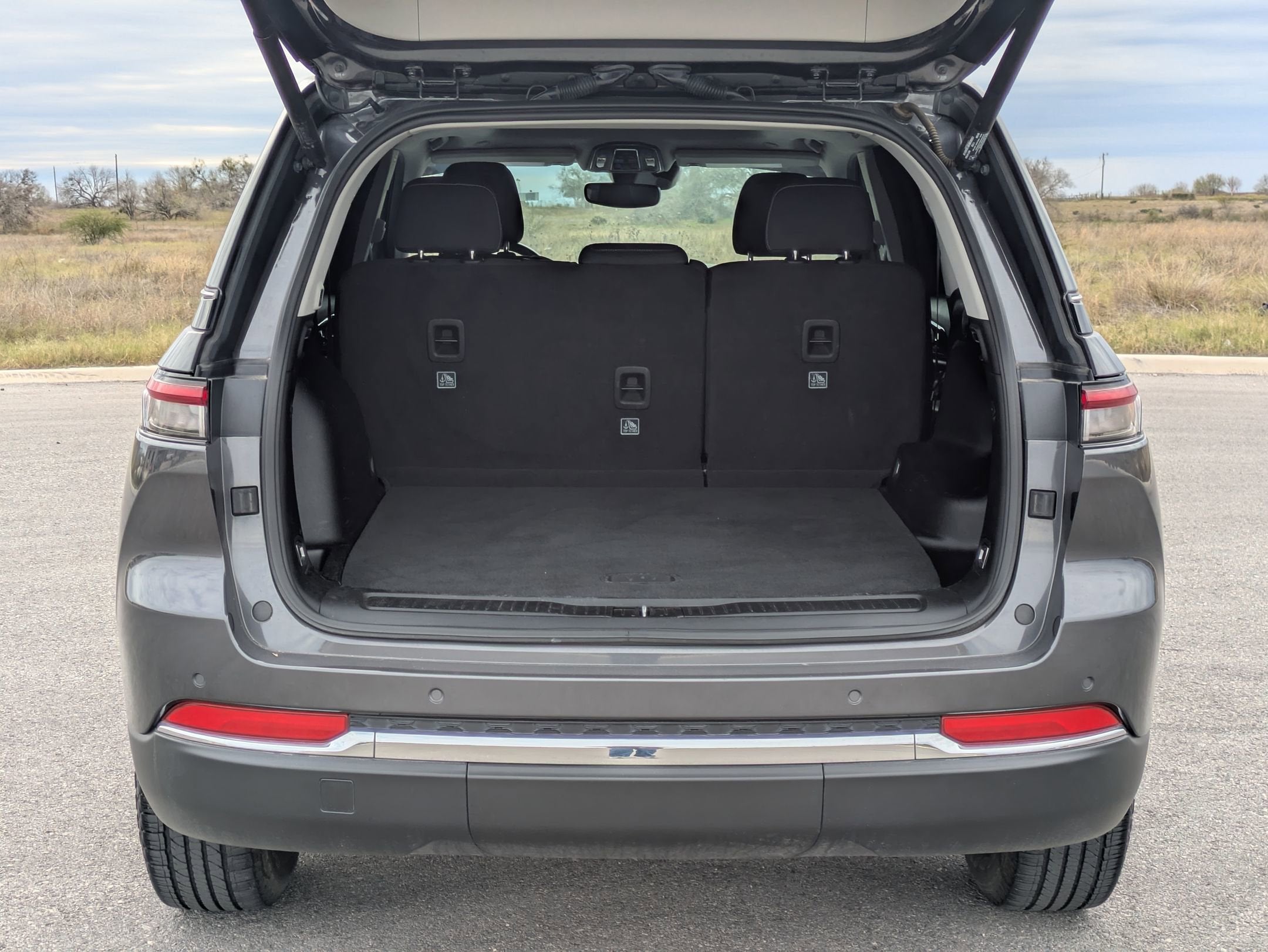 2022 Jeep Grand Cherokee Laredo