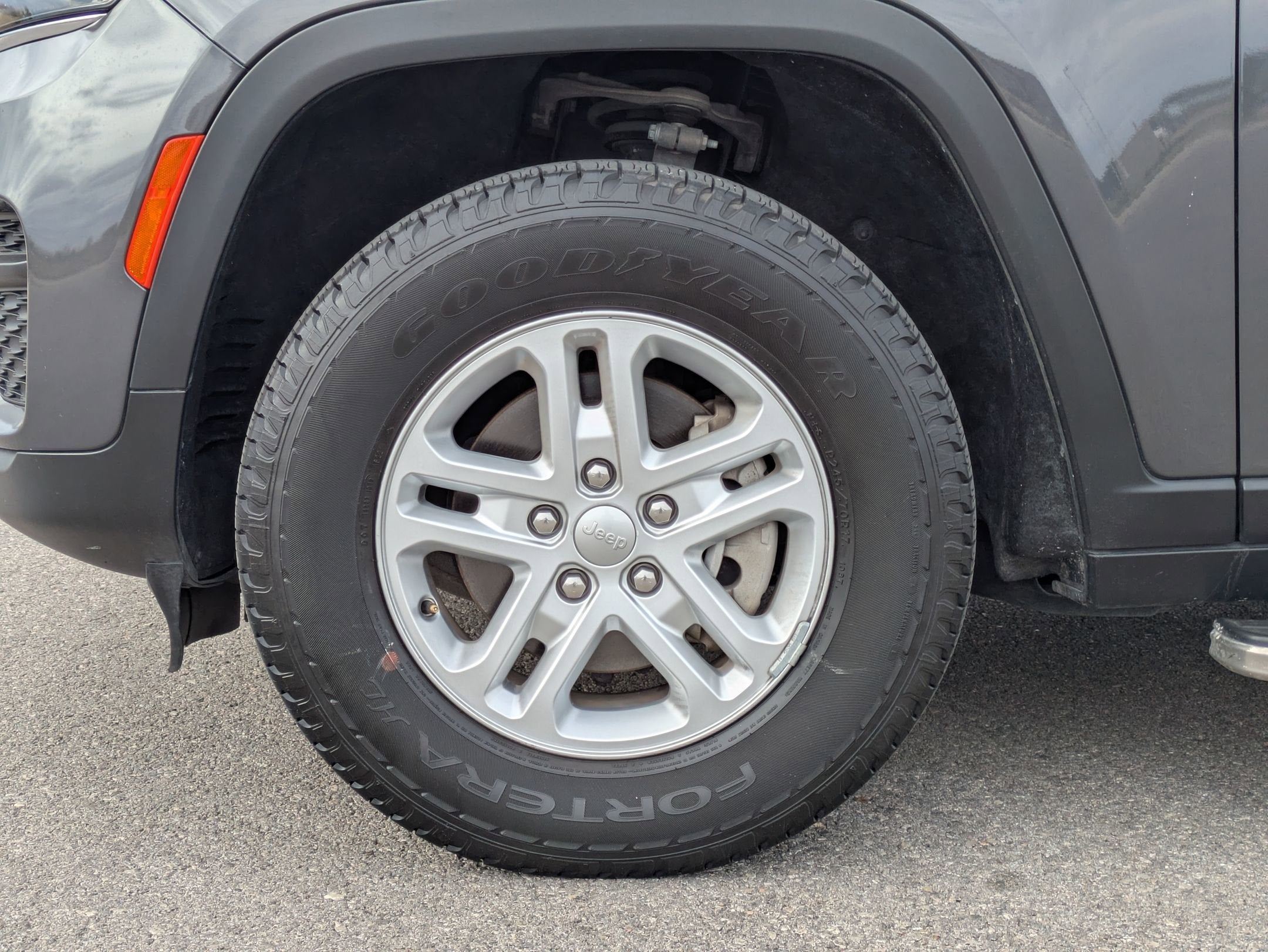 2022 Jeep Grand Cherokee Laredo