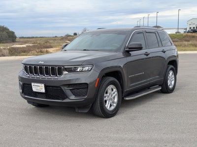 2022 Jeep Grand Cherokee Laredo