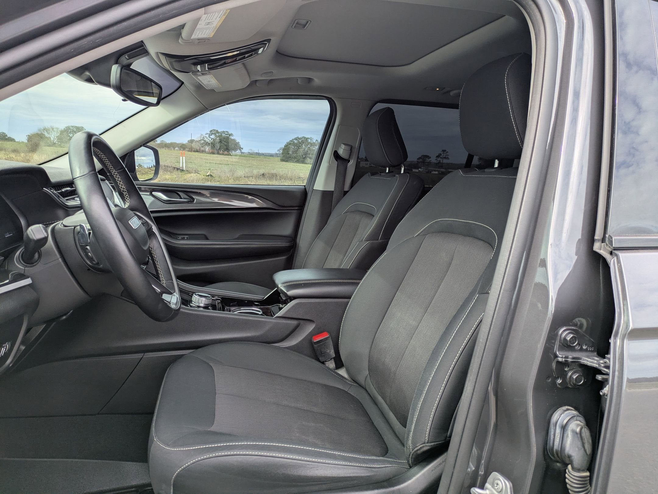 2022 Jeep Grand Cherokee Laredo