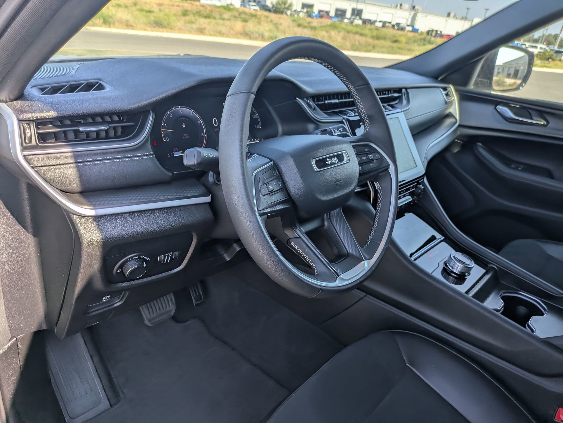 2024 Jeep Grand Cherokee L Altitude