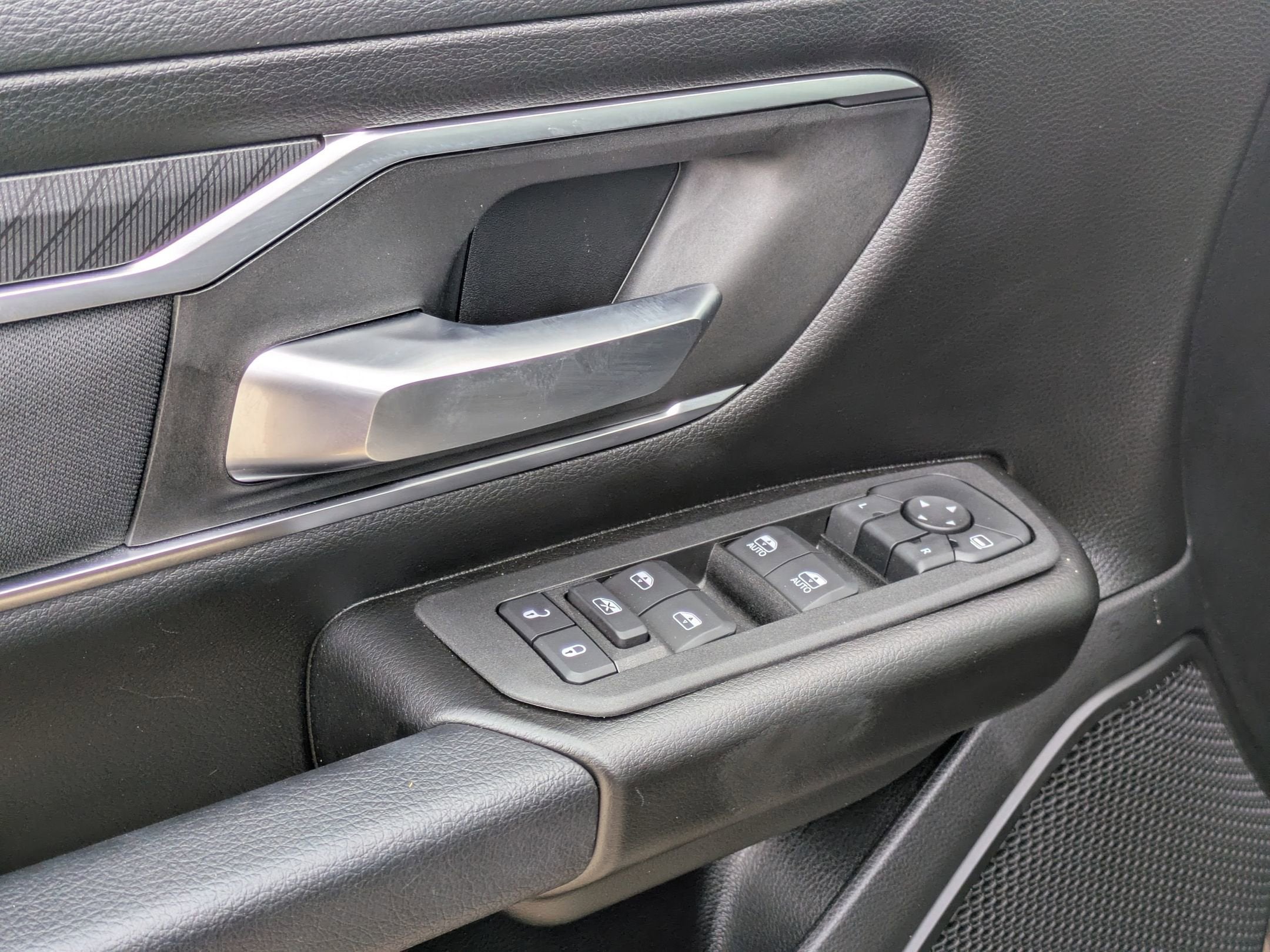 2025 RAM 1500 Lone Star