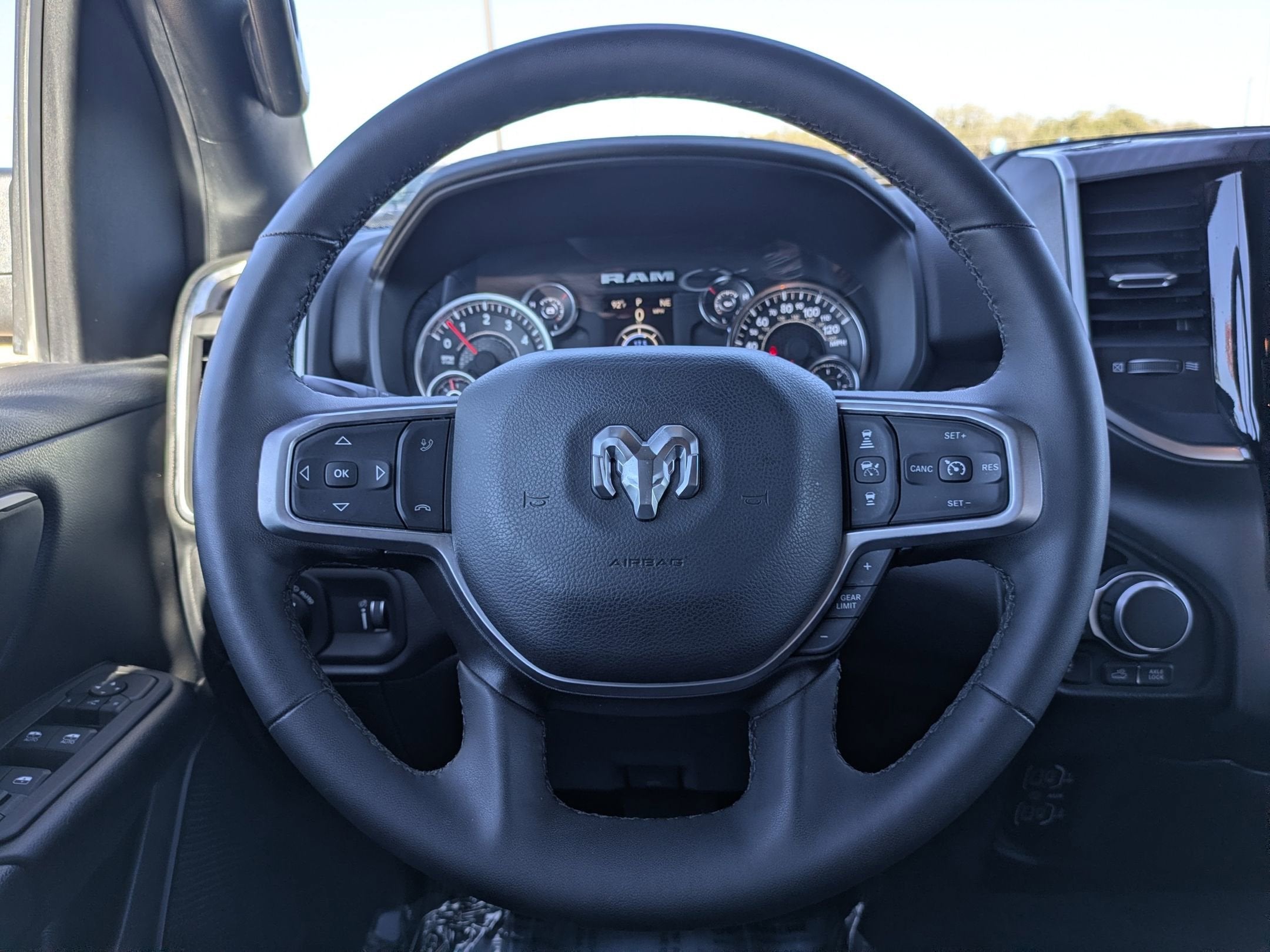 2025 RAM 1500 Lone Star