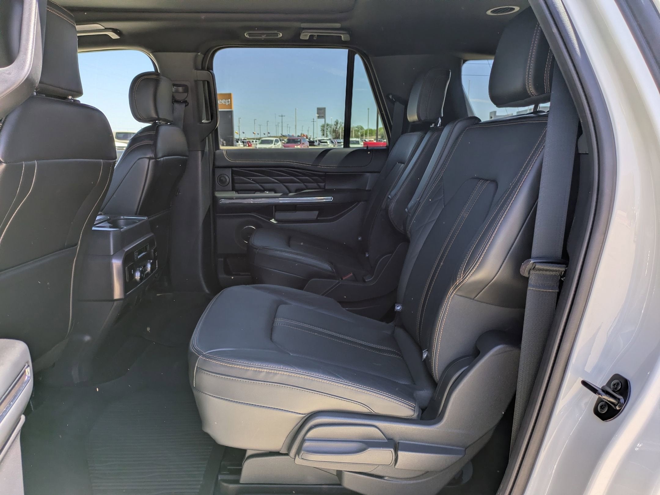 2023 Ford Expedition Max Platinum