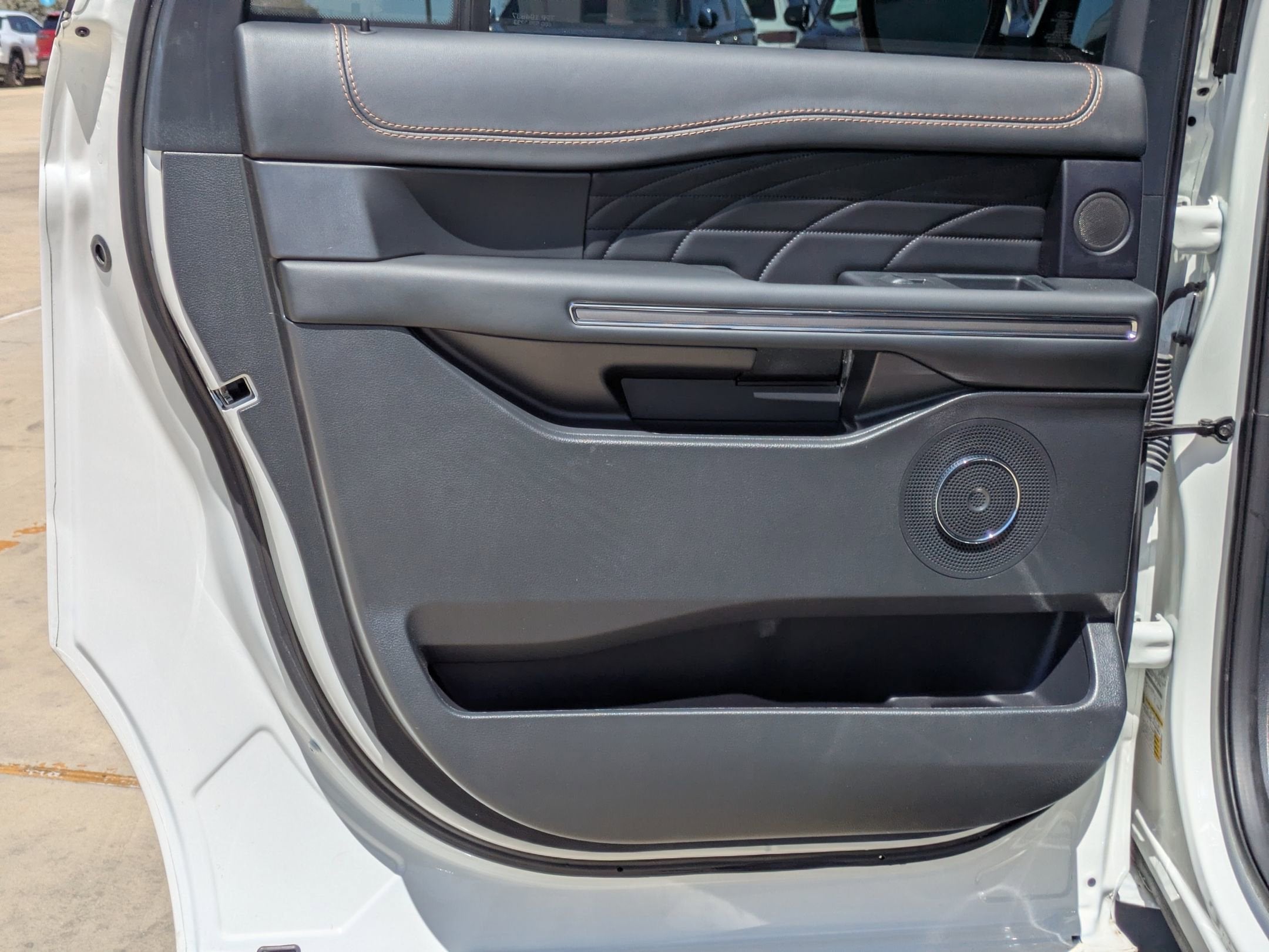 2023 Ford Expedition Max Platinum