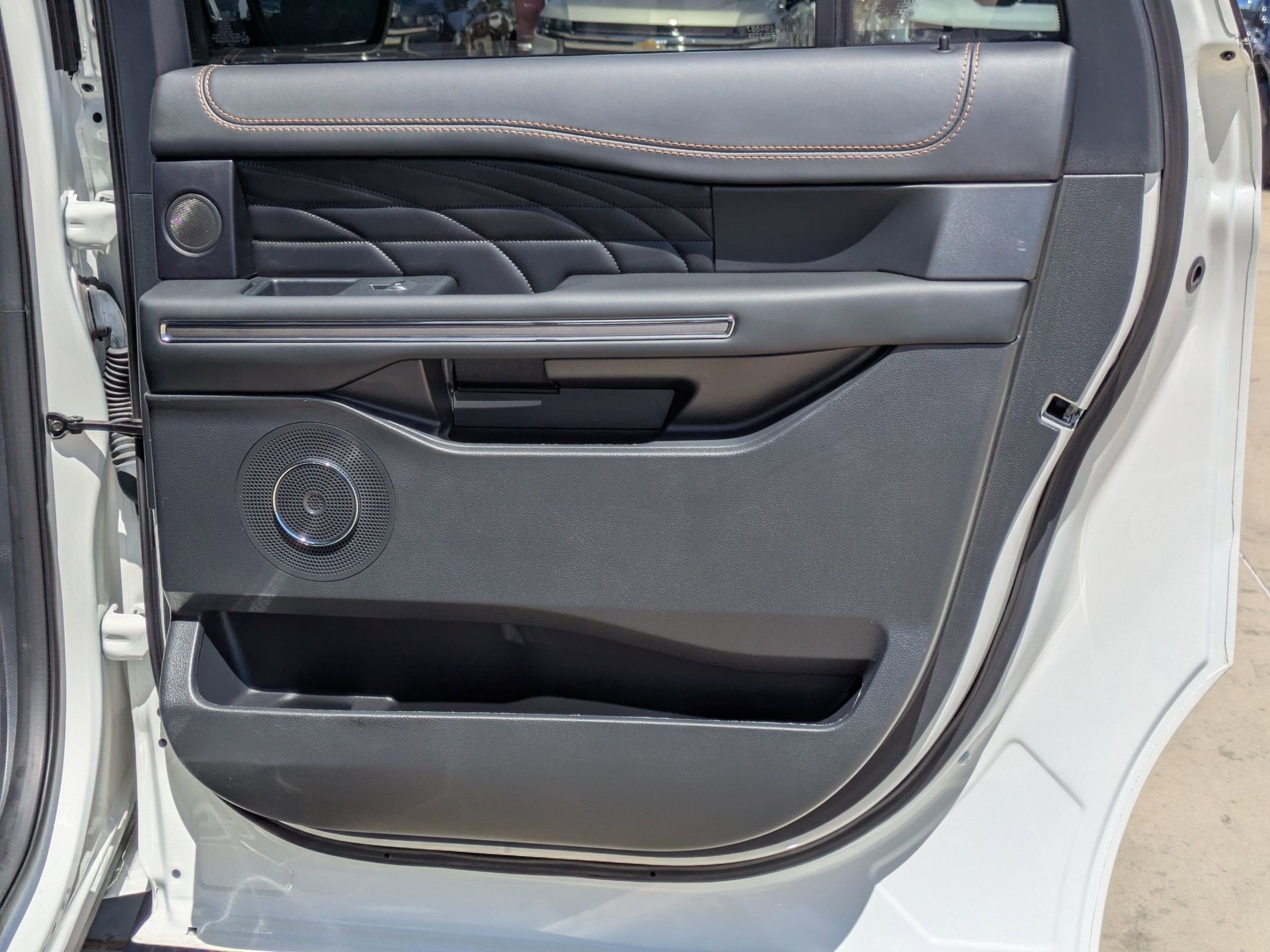 2023 Ford Expedition Max Platinum