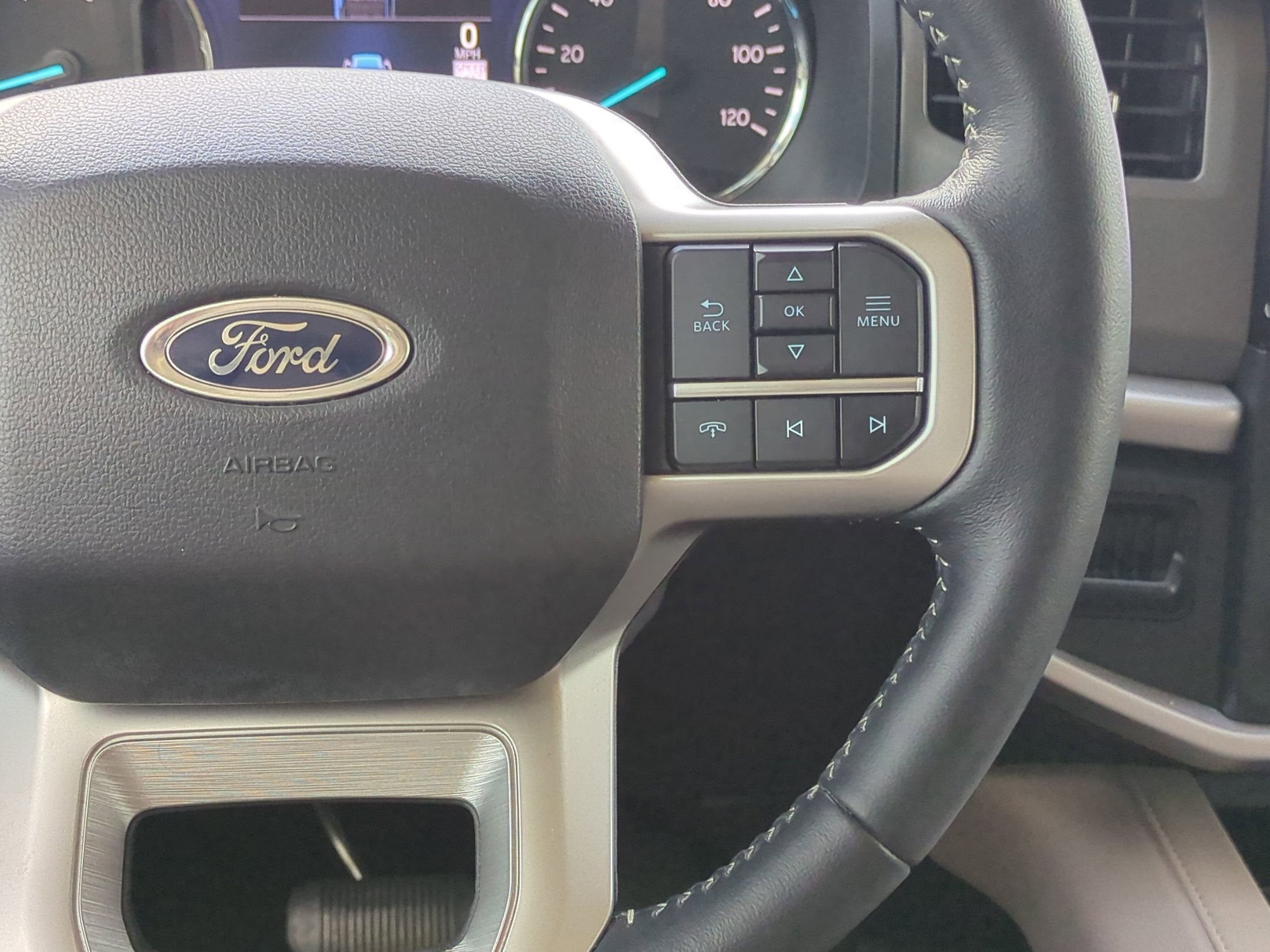 2024 Ford Expedition XLT