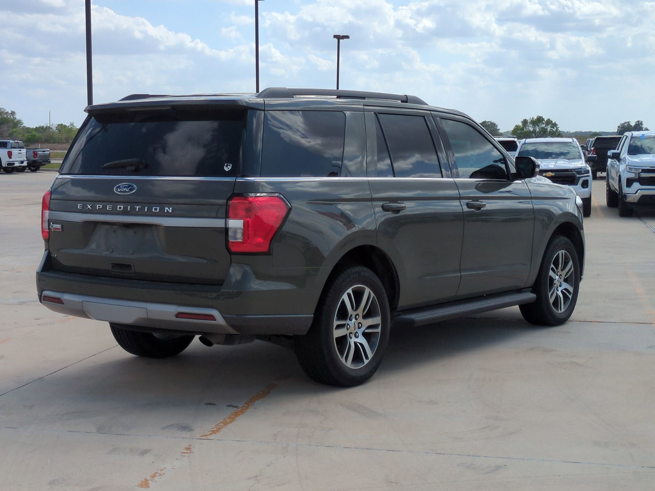 2024 Ford Expedition XLT