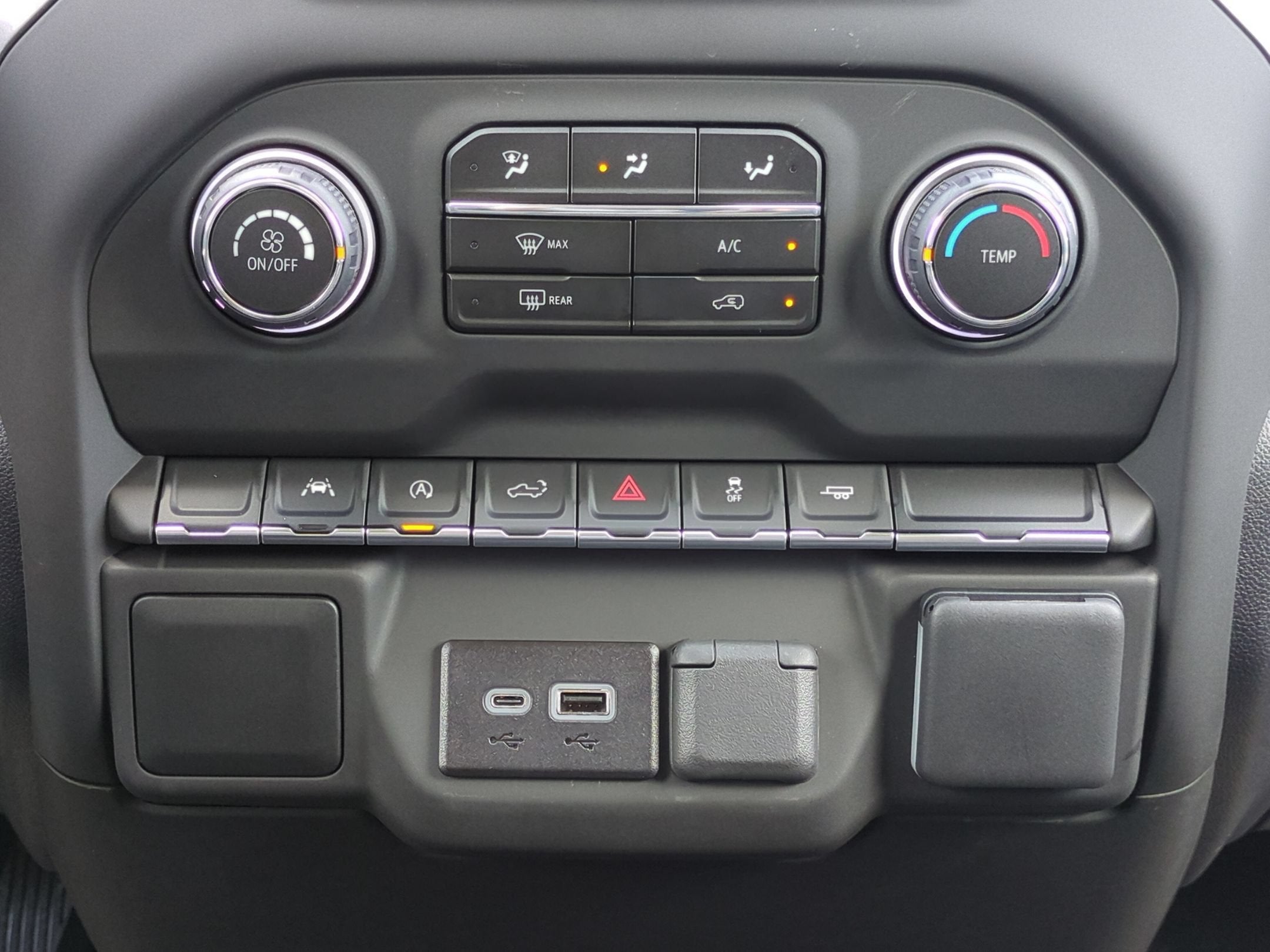 2026 Chevrolet Silverado 1500 Custom - Photo 17