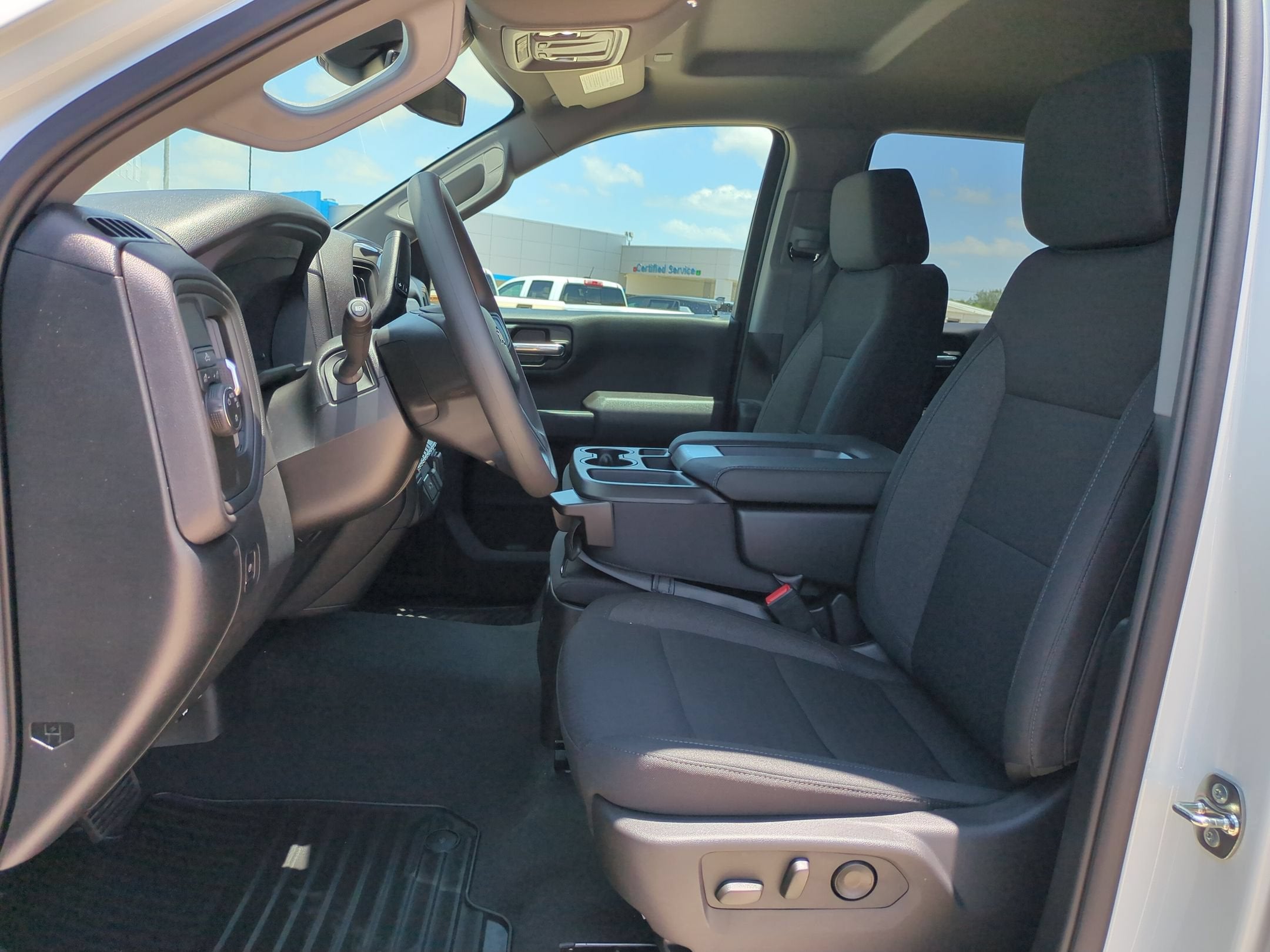 2026 Chevrolet Silverado 1500 Custom - Photo 9