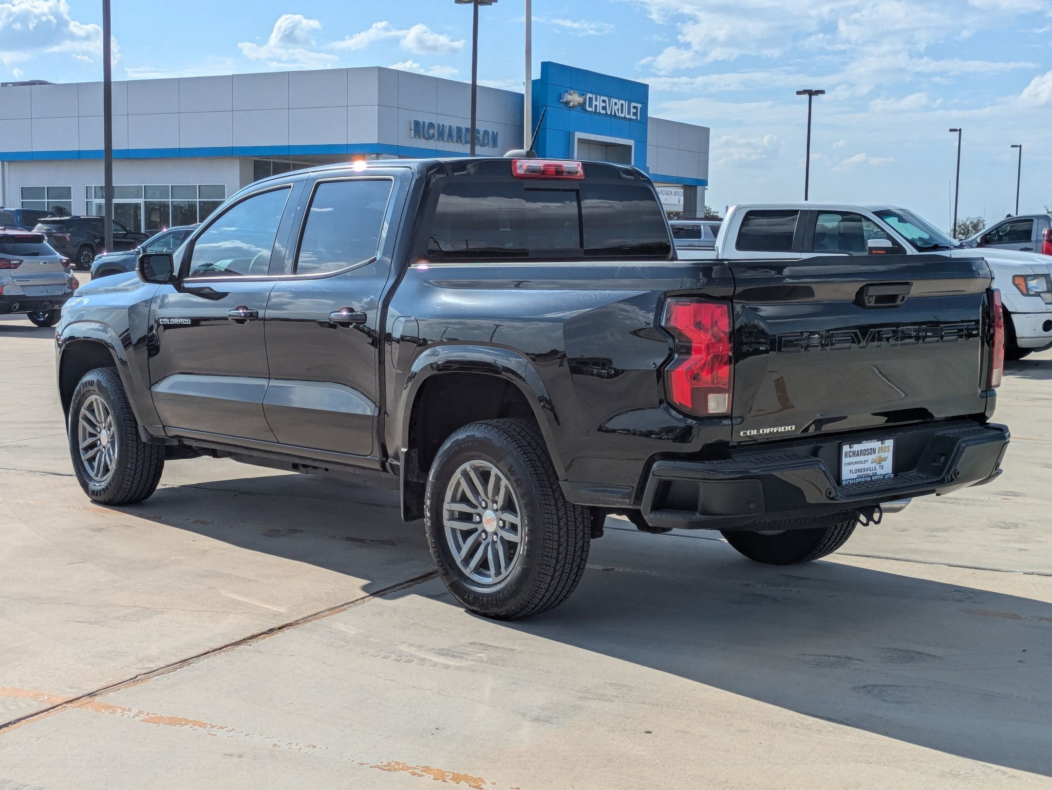2025 Chevrolet Colorado WT/LT
