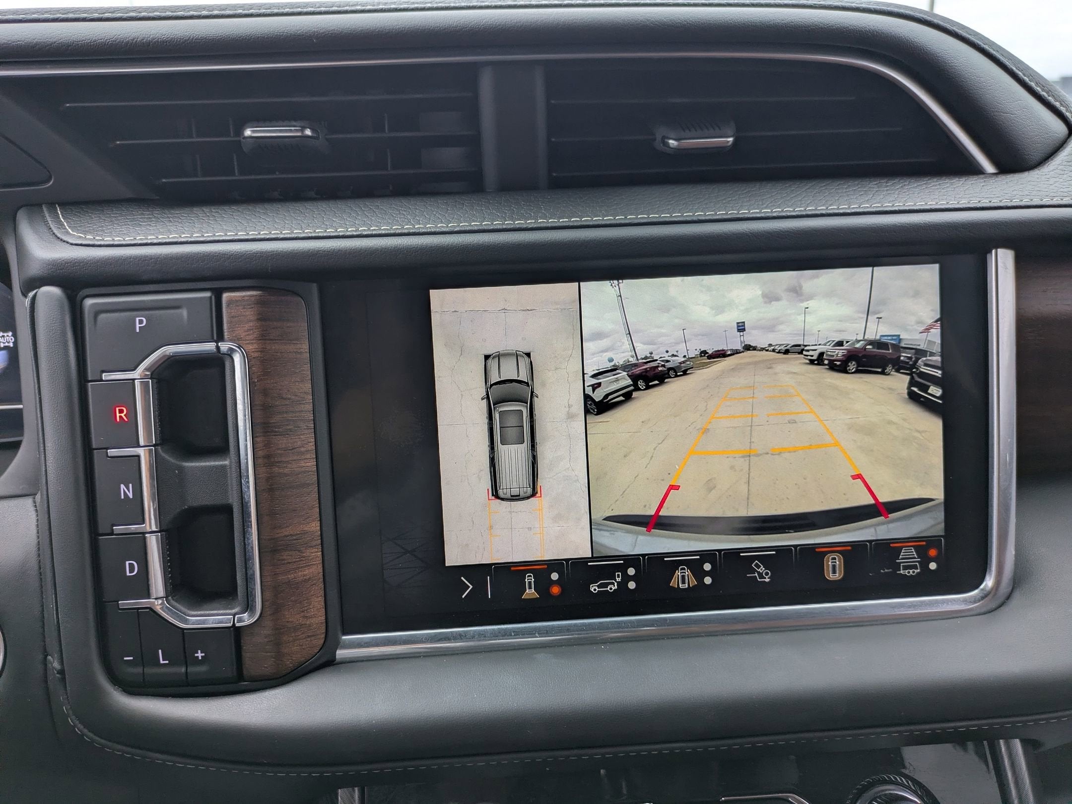 2024 GMC Yukon Denali Ultimate