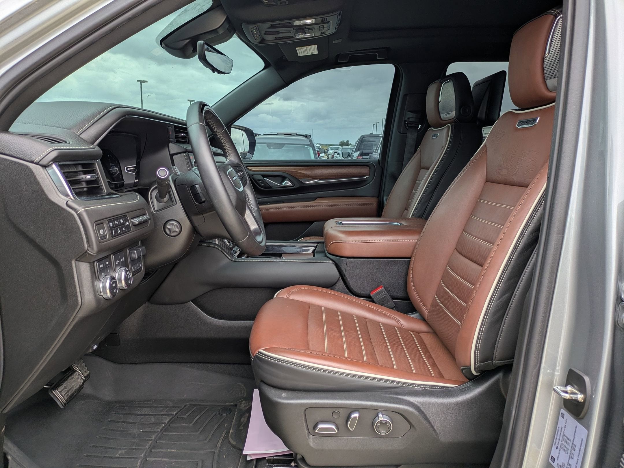 2024 GMC Yukon Denali Ultimate