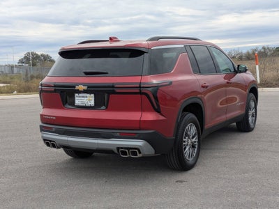 2025 Chevrolet Traverse LT