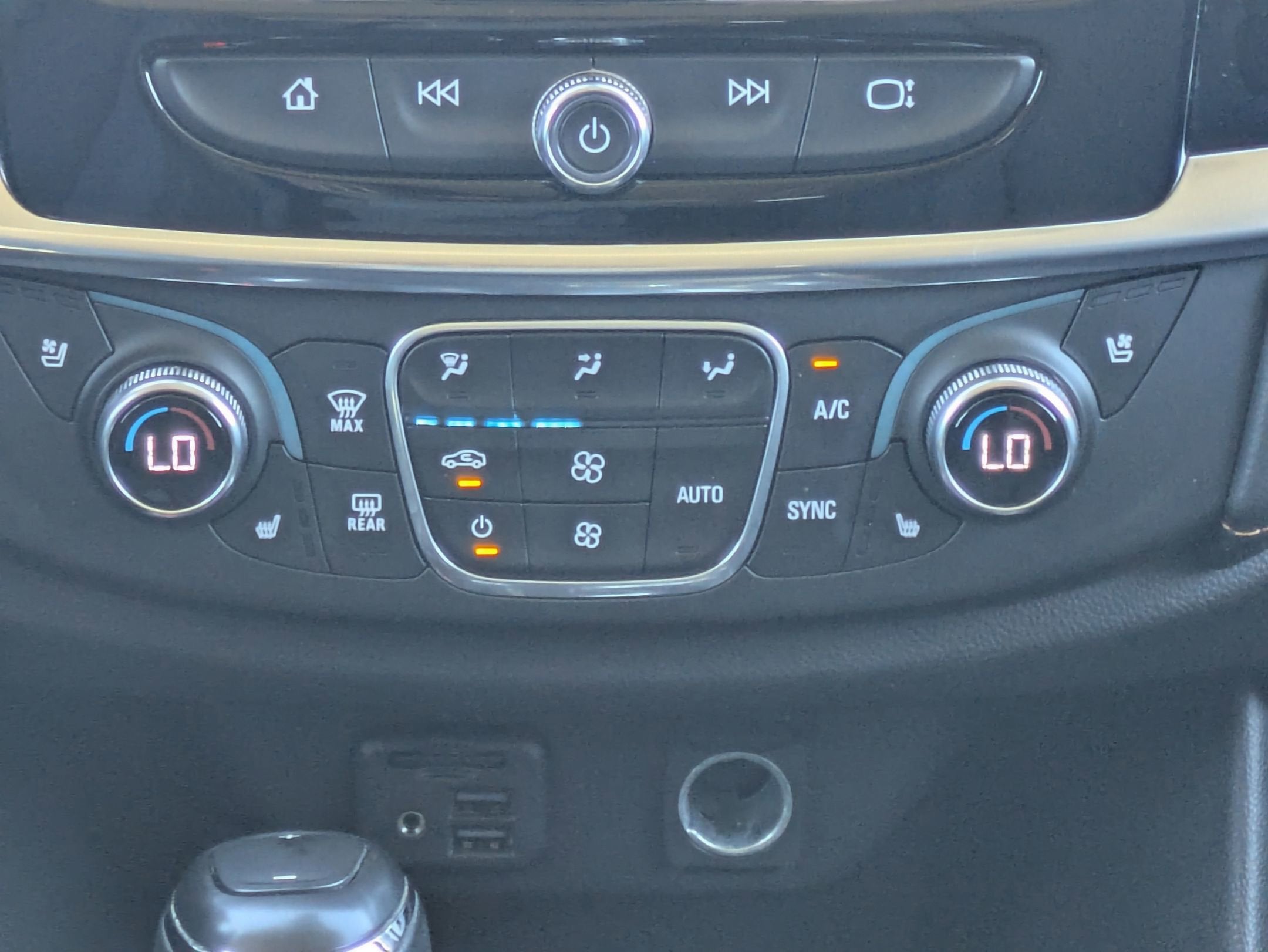 2020 Chevrolet Traverse Premier