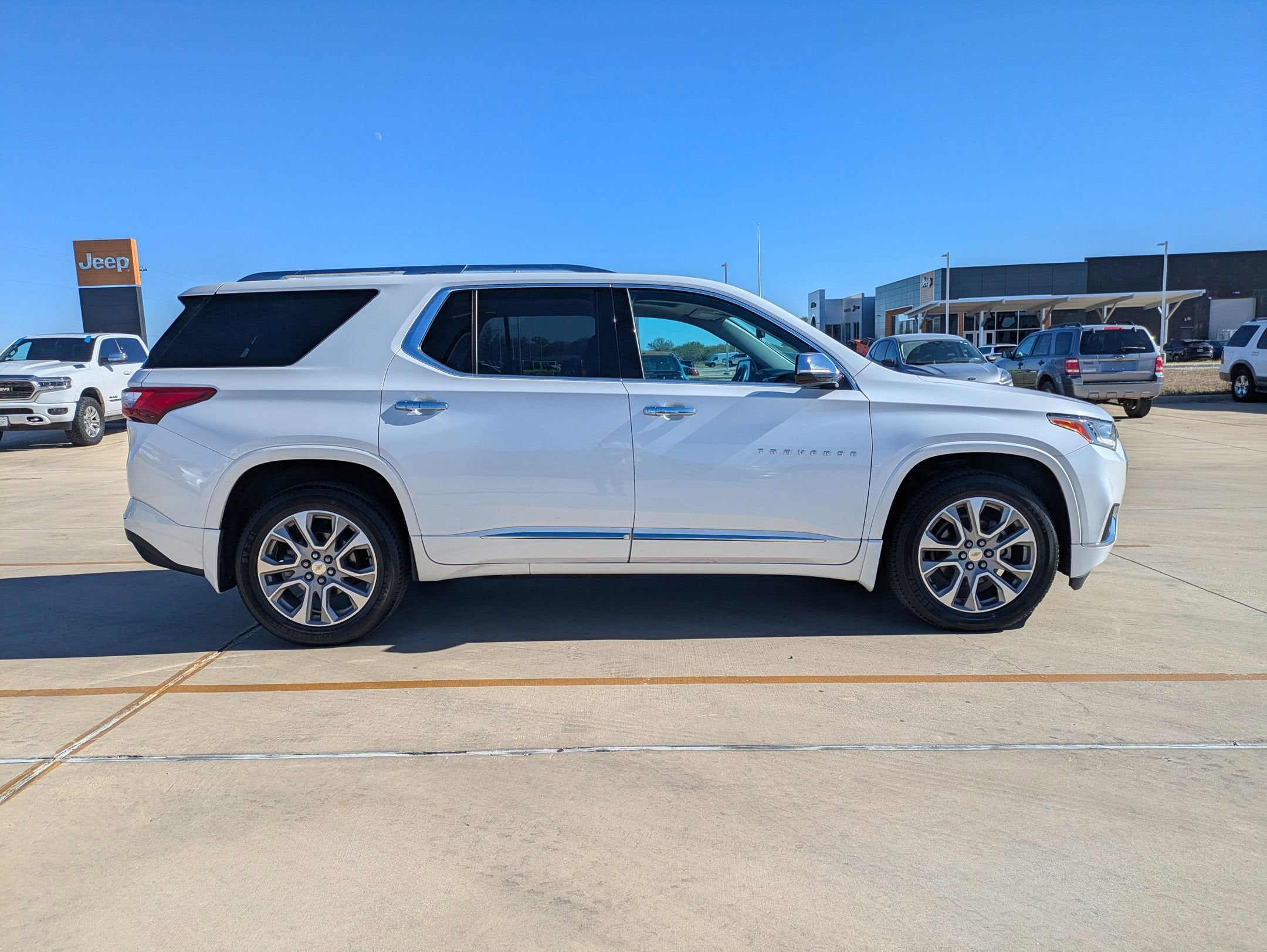 2020 Chevrolet Traverse Premier