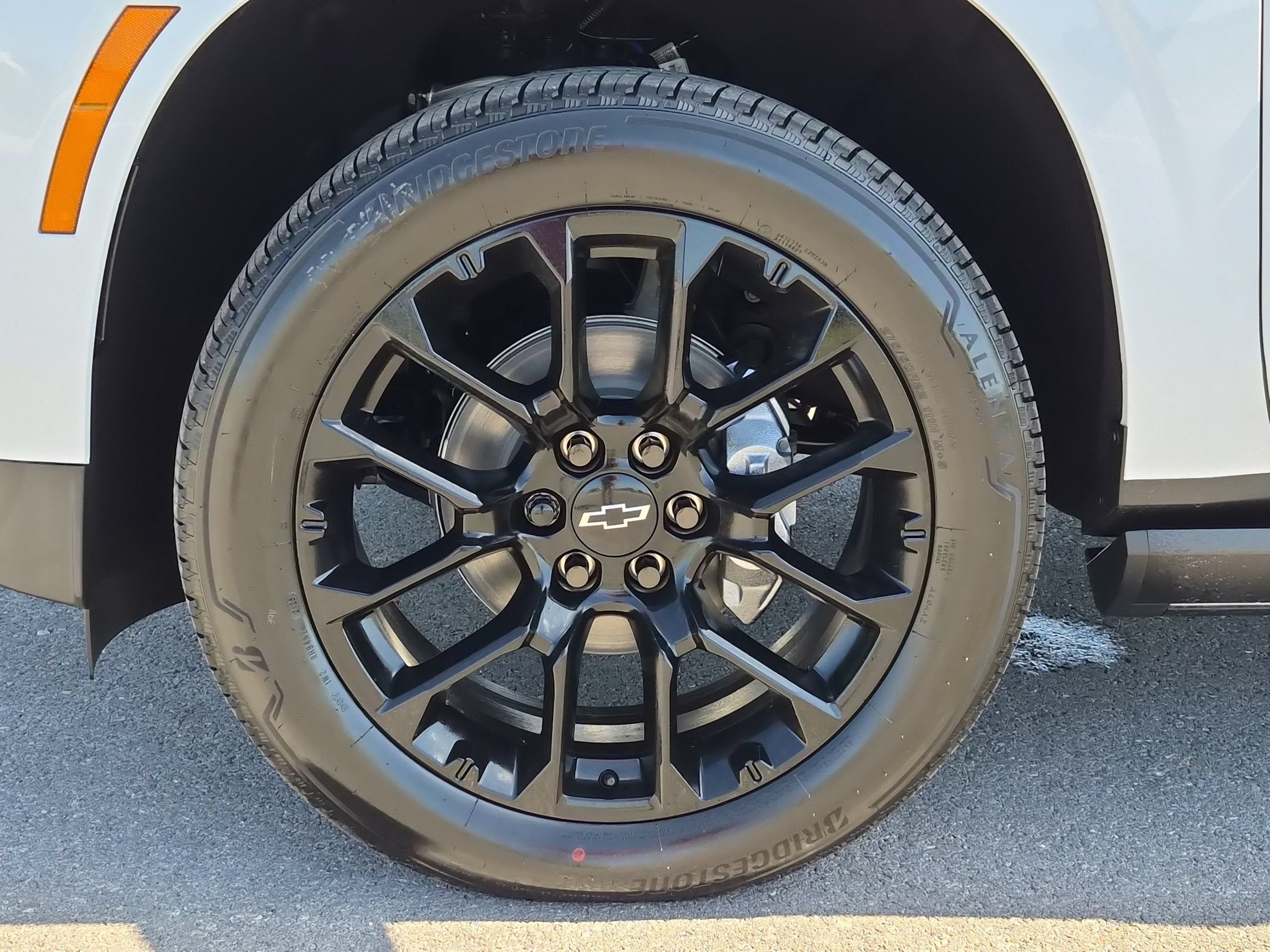 2027 Chevrolet Tahoe High Country - Photo 20