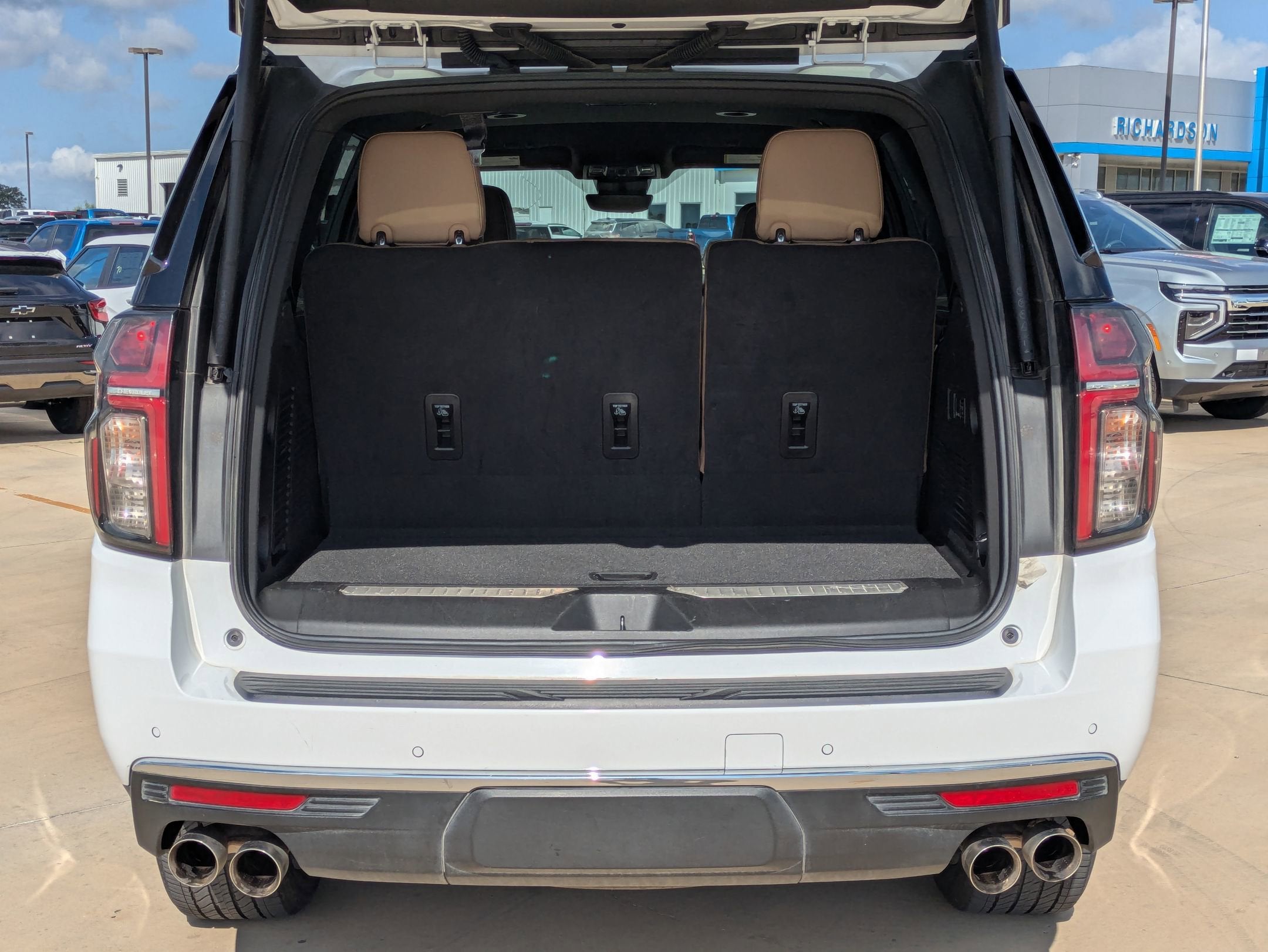 2024 Chevrolet Tahoe Premier