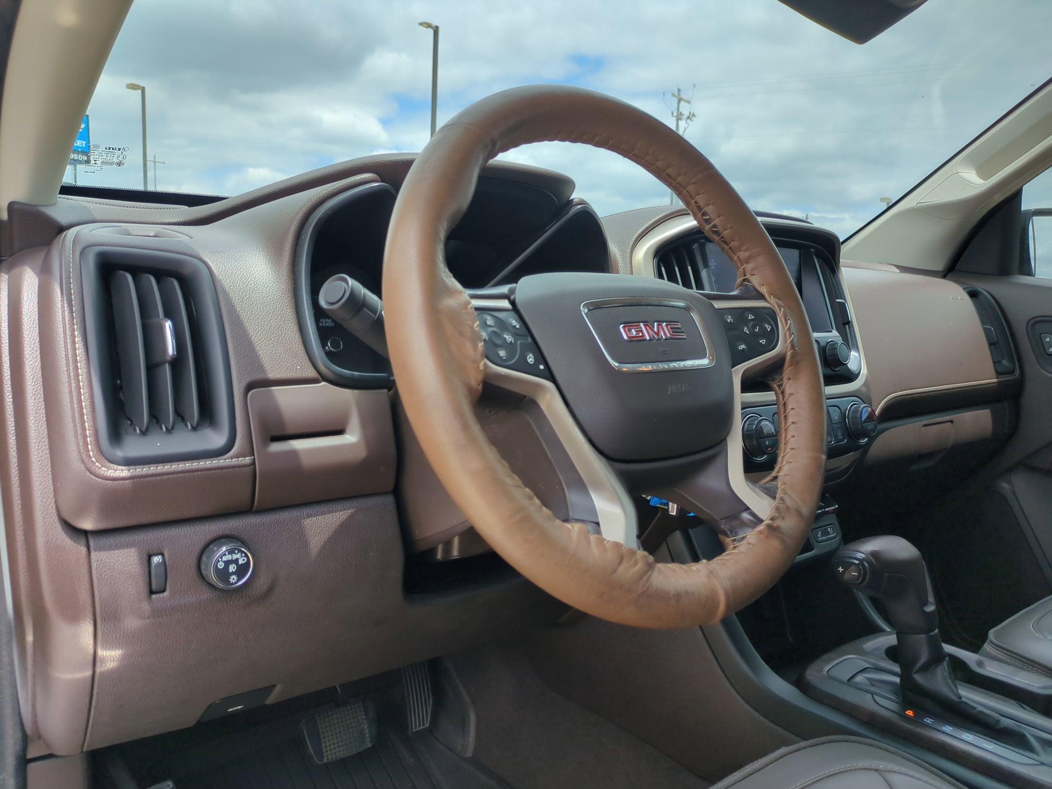 2021 GMC Canyon Denali