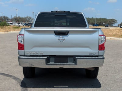 2017 Nissan Titan SV