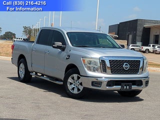 2017 Nissan Titan SV