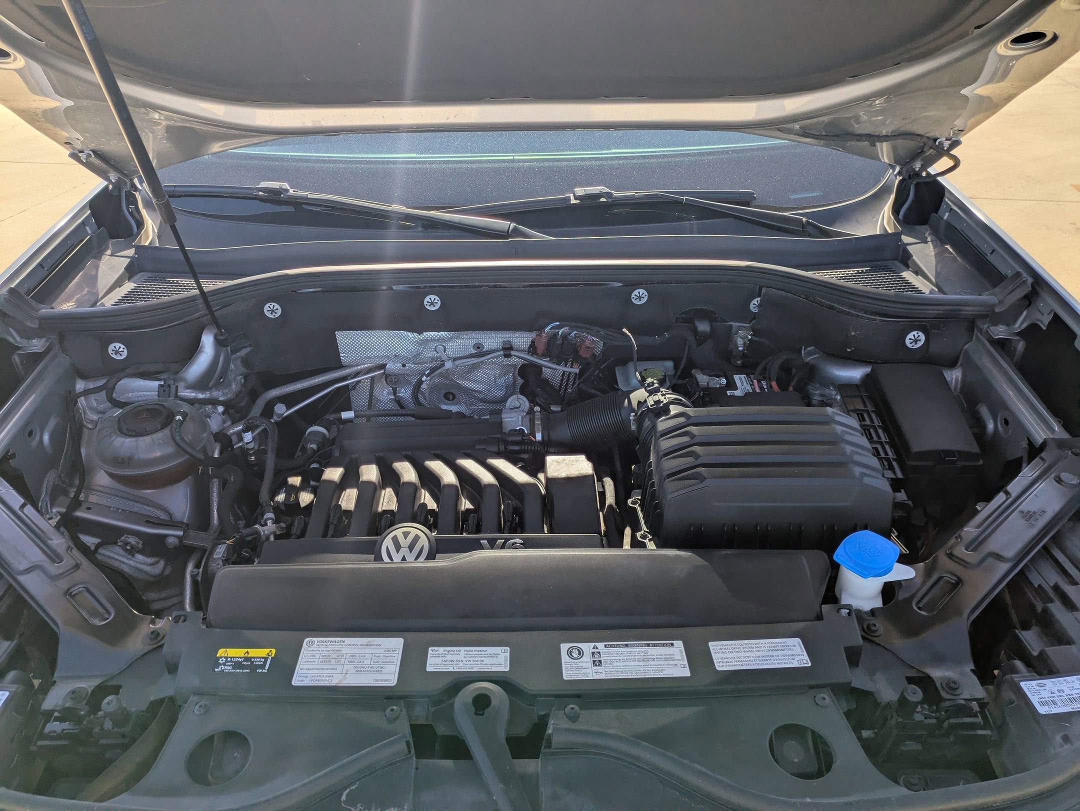 2020 Volkswagen Atlas Cross Sport 3.6L V6 SEL Premium R-Line