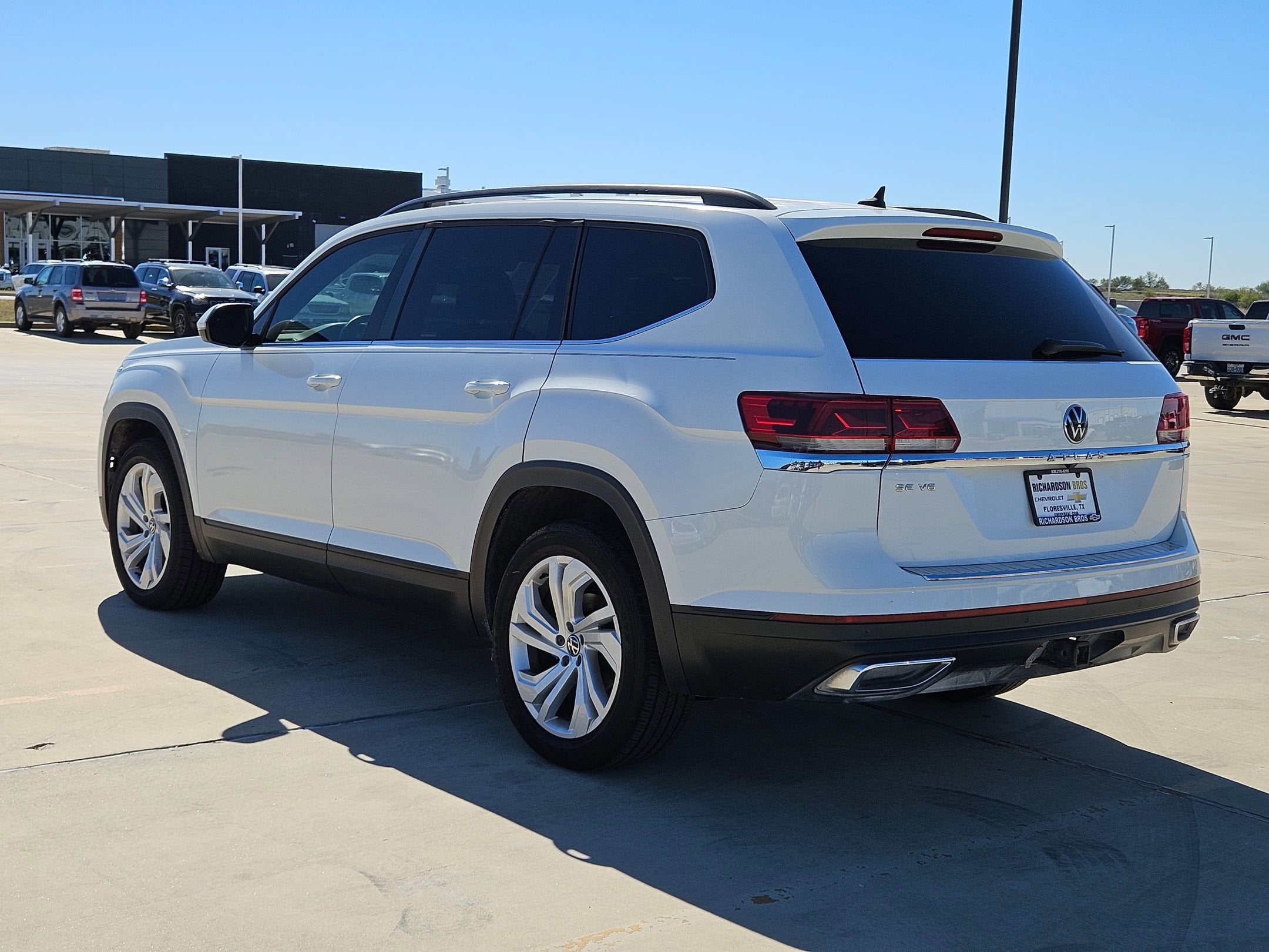 2021 Volkswagen Atlas 3.6L V6 SE w/Technology