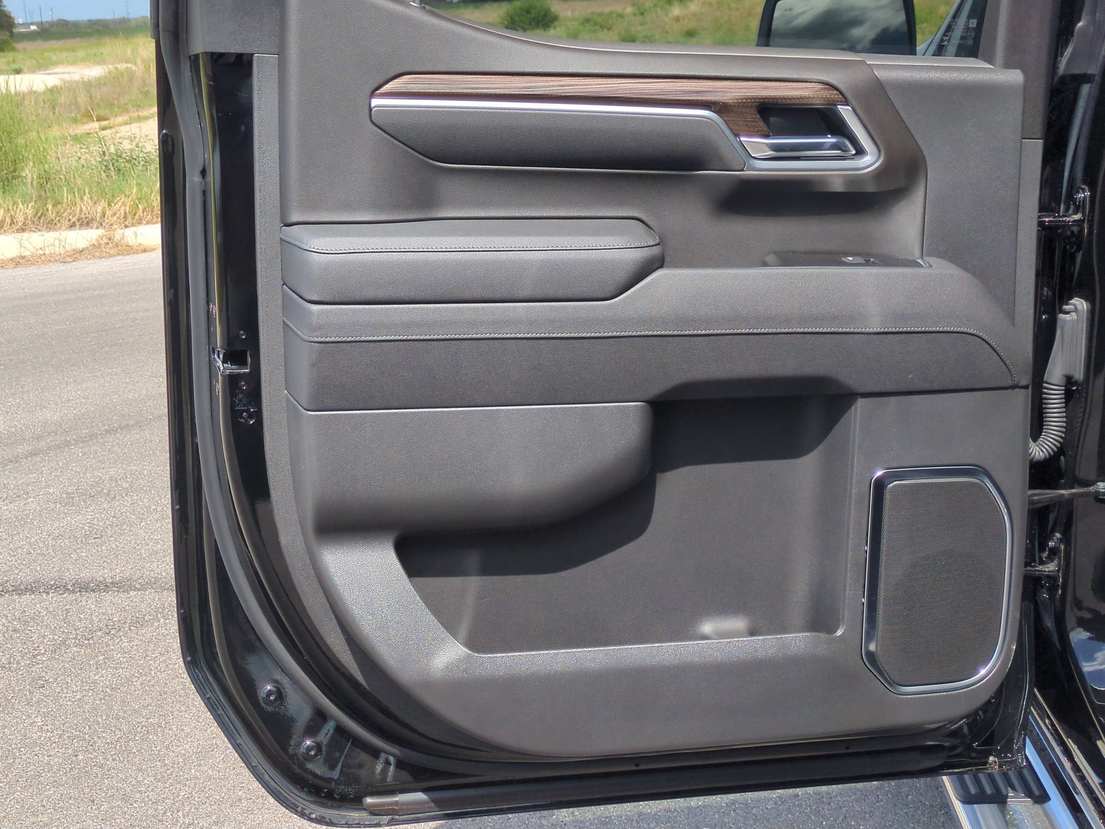 2026 Chevrolet Silverado 1500 RST - Photo 14