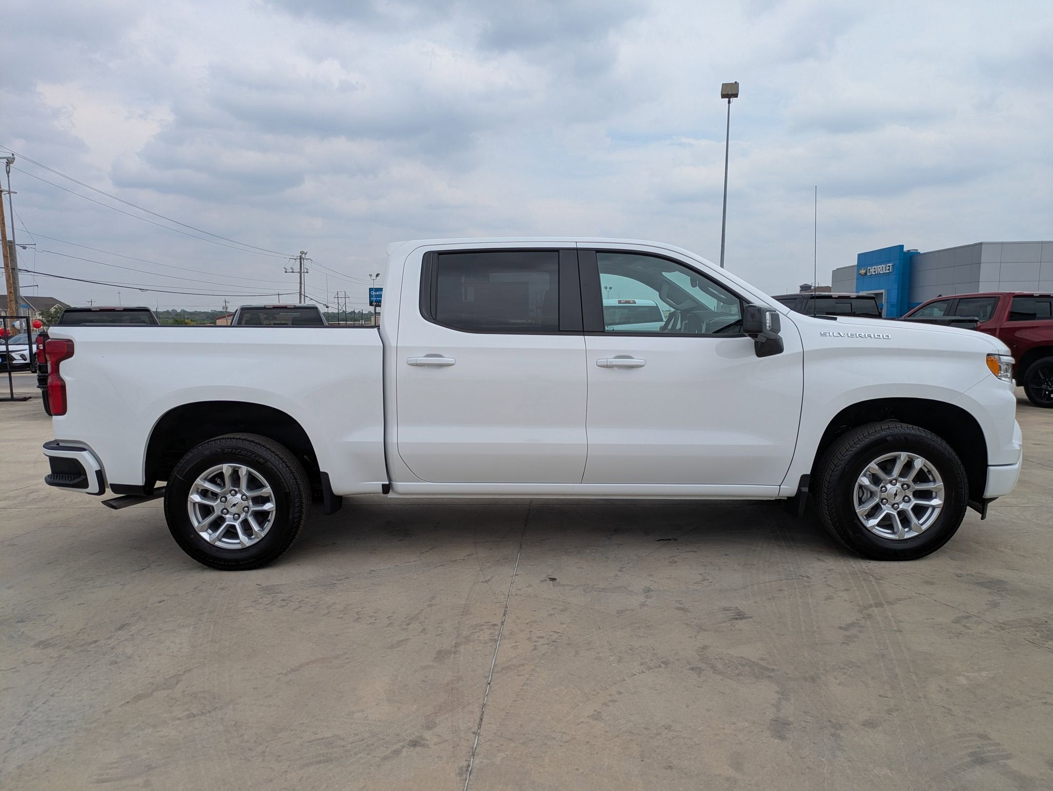 2025 Chevrolet Silverado 1500 RST