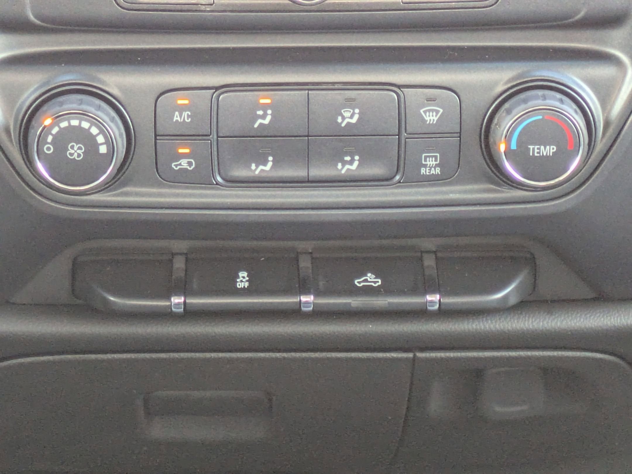 2018 Chevrolet Silverado 1500 Custom