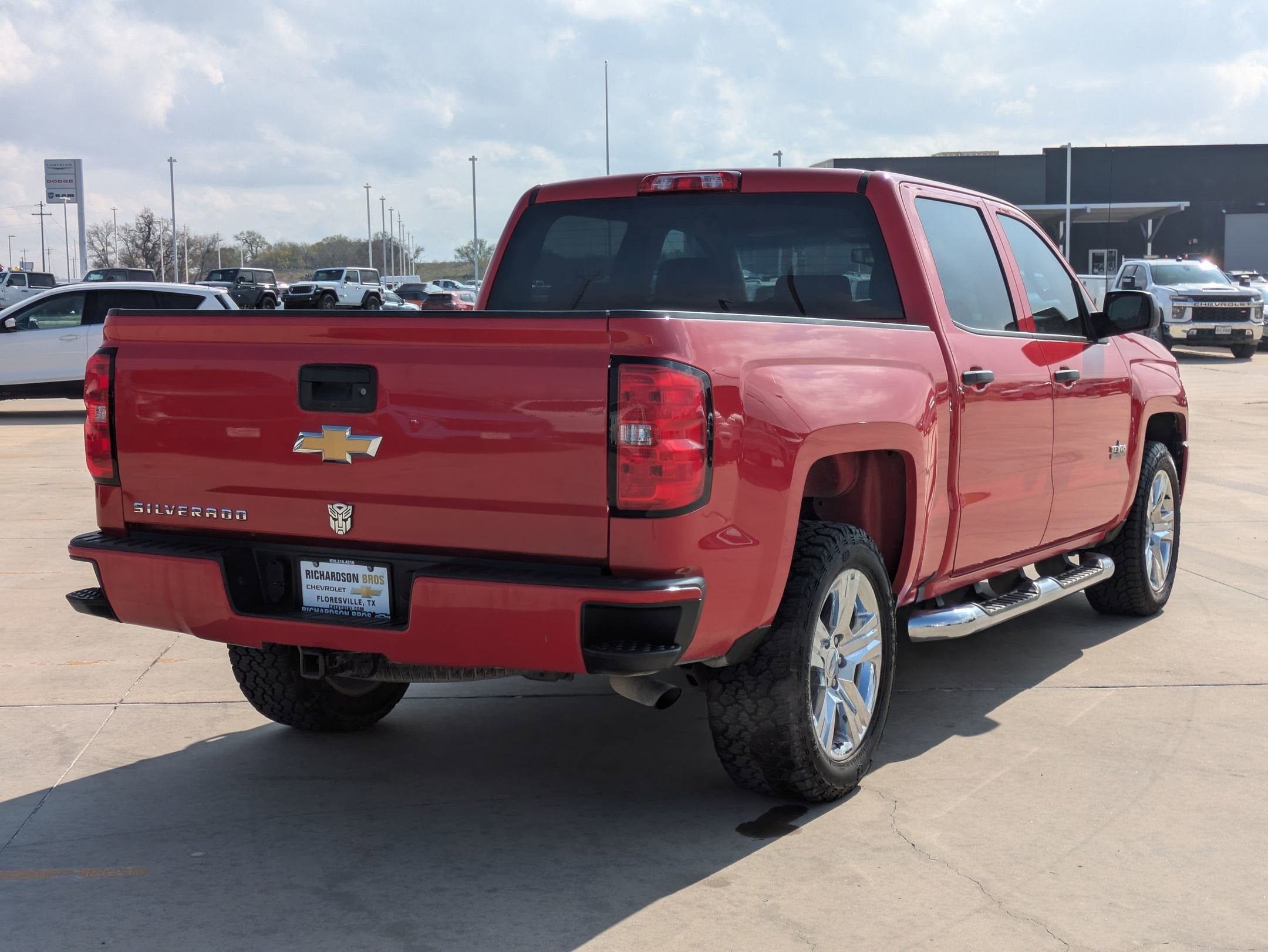 2018 Chevrolet Silverado 1500 Custom