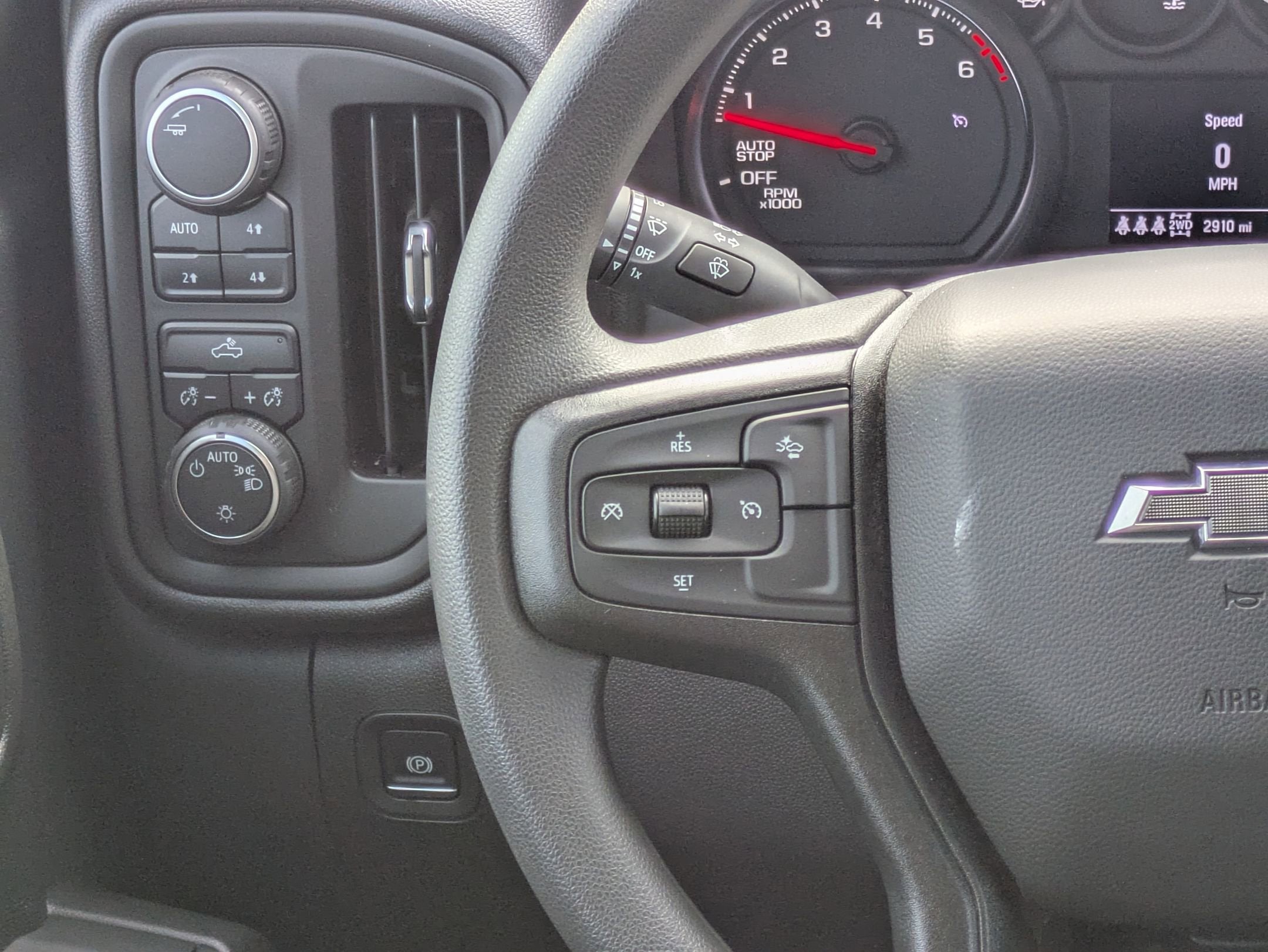 2025 Chevrolet Silverado 1500 Custom Trail Boss