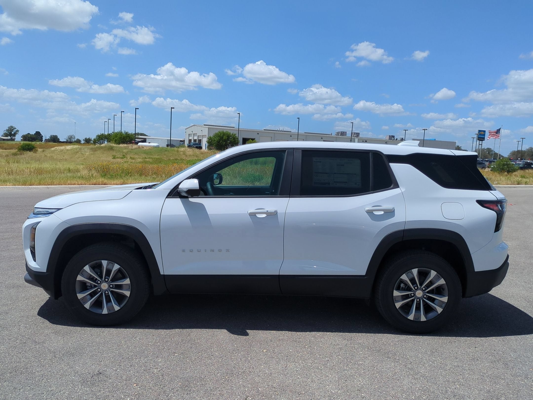 2027 Chevrolet Equinox FWD LT