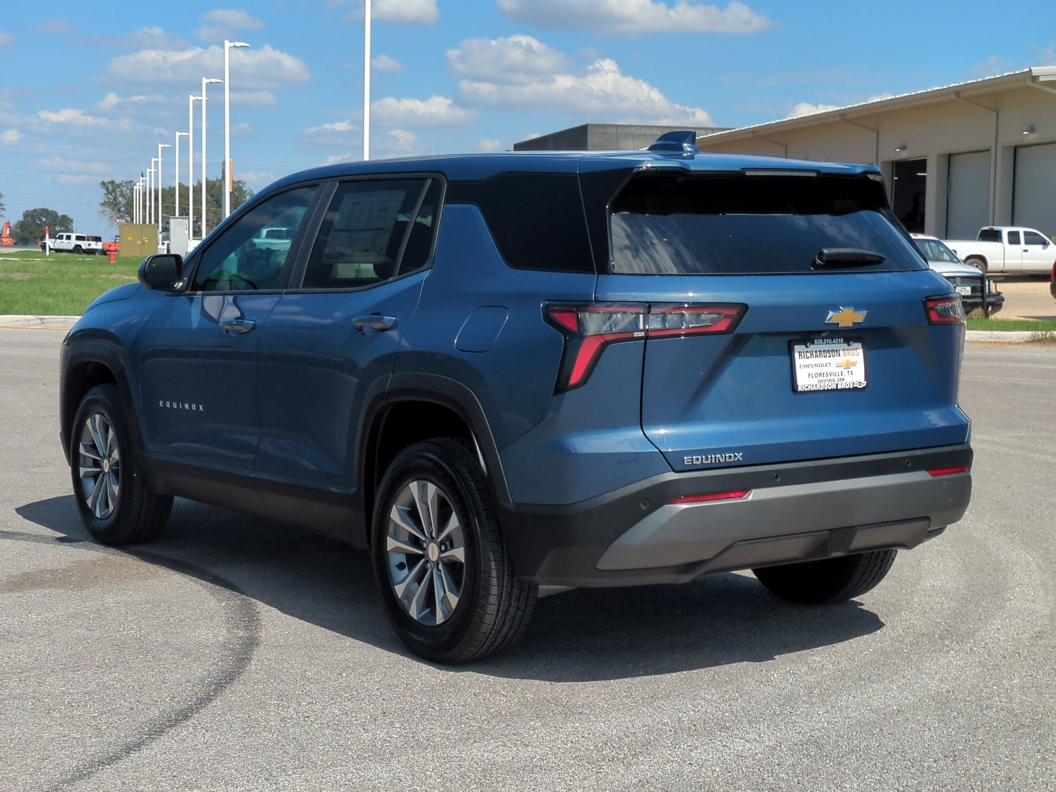 2027 Chevrolet Equinox LT