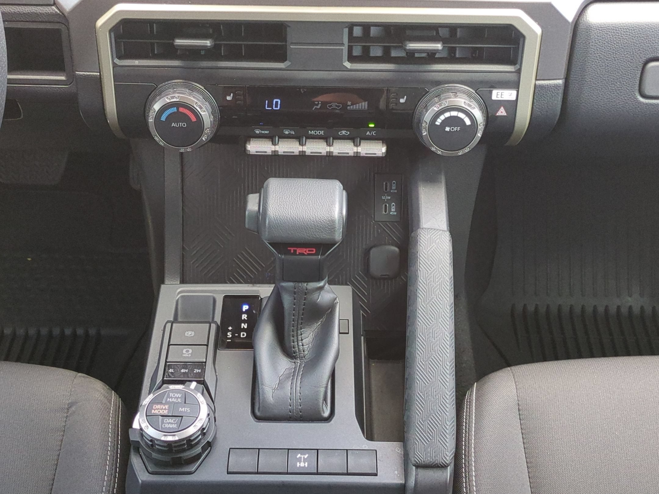 2025 Toyota Tacoma 4WD SR