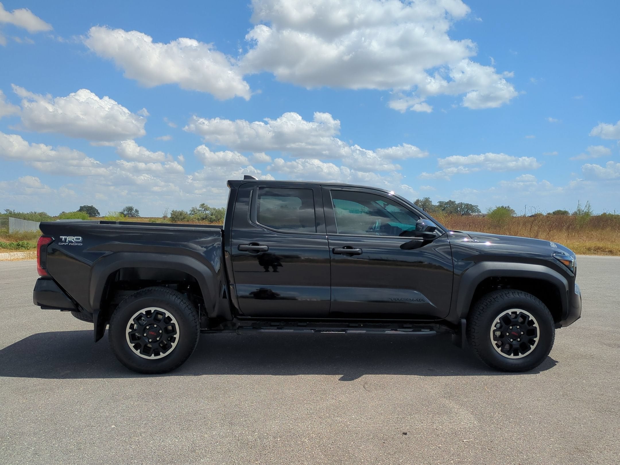 2025 Toyota Tacoma 4WD SR