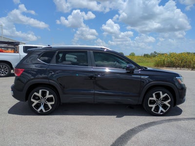 2022 Volkswagen Taos SEL