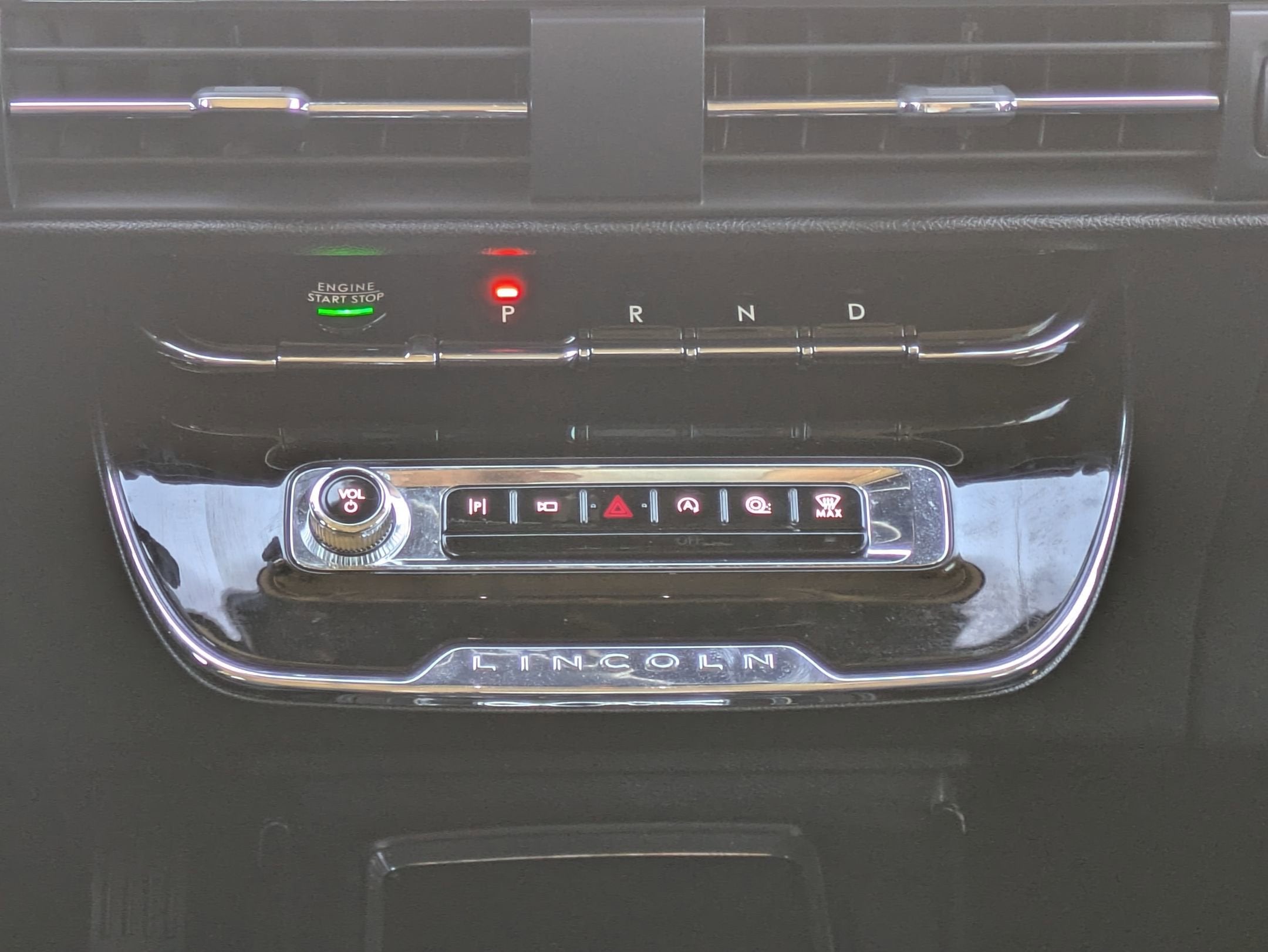 2025 Lincoln Corsair Premiere