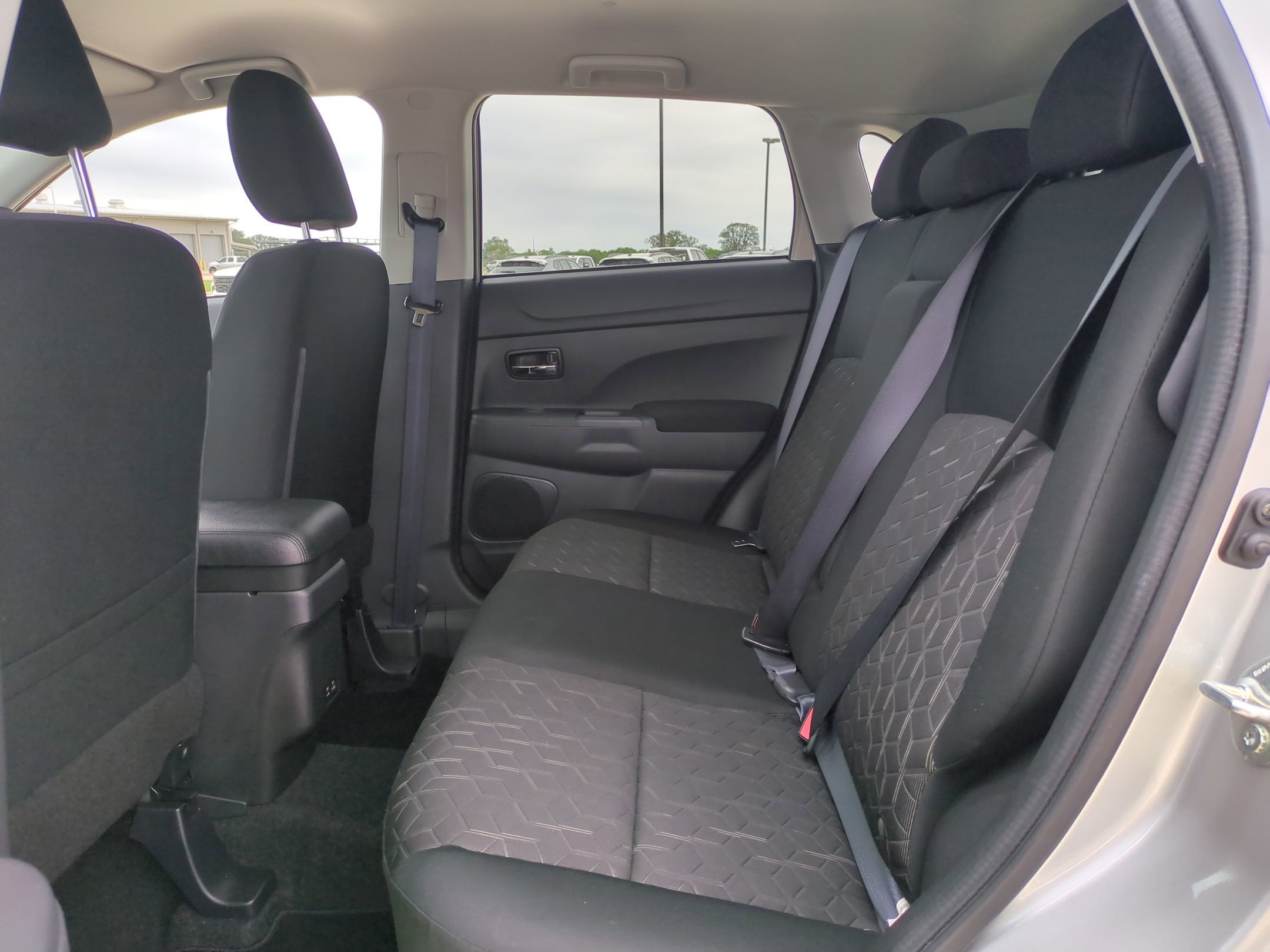 2024 Mitsubishi Outlander Sport S