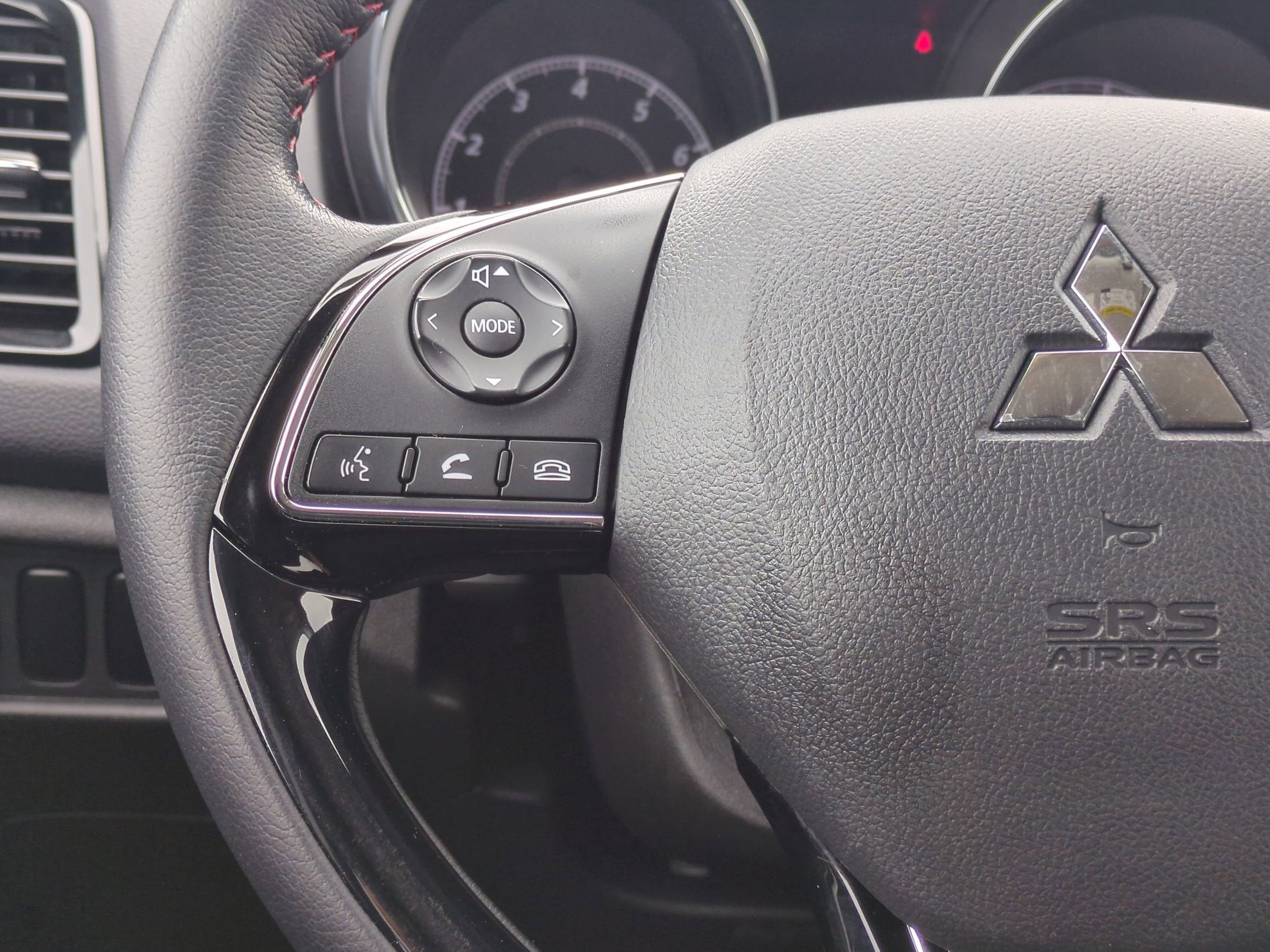 2024 Mitsubishi Outlander Sport S