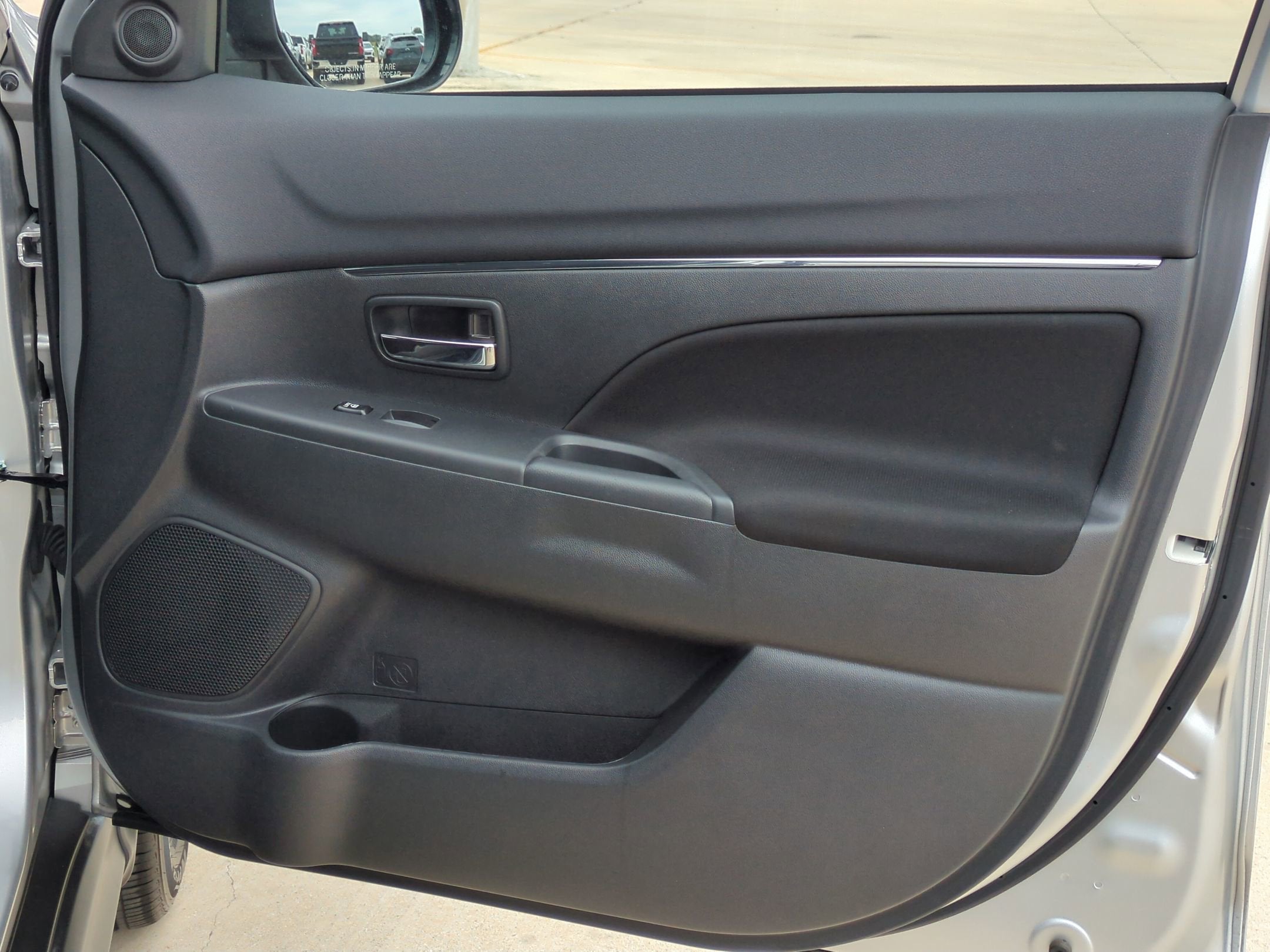 2024 Mitsubishi Outlander Sport S