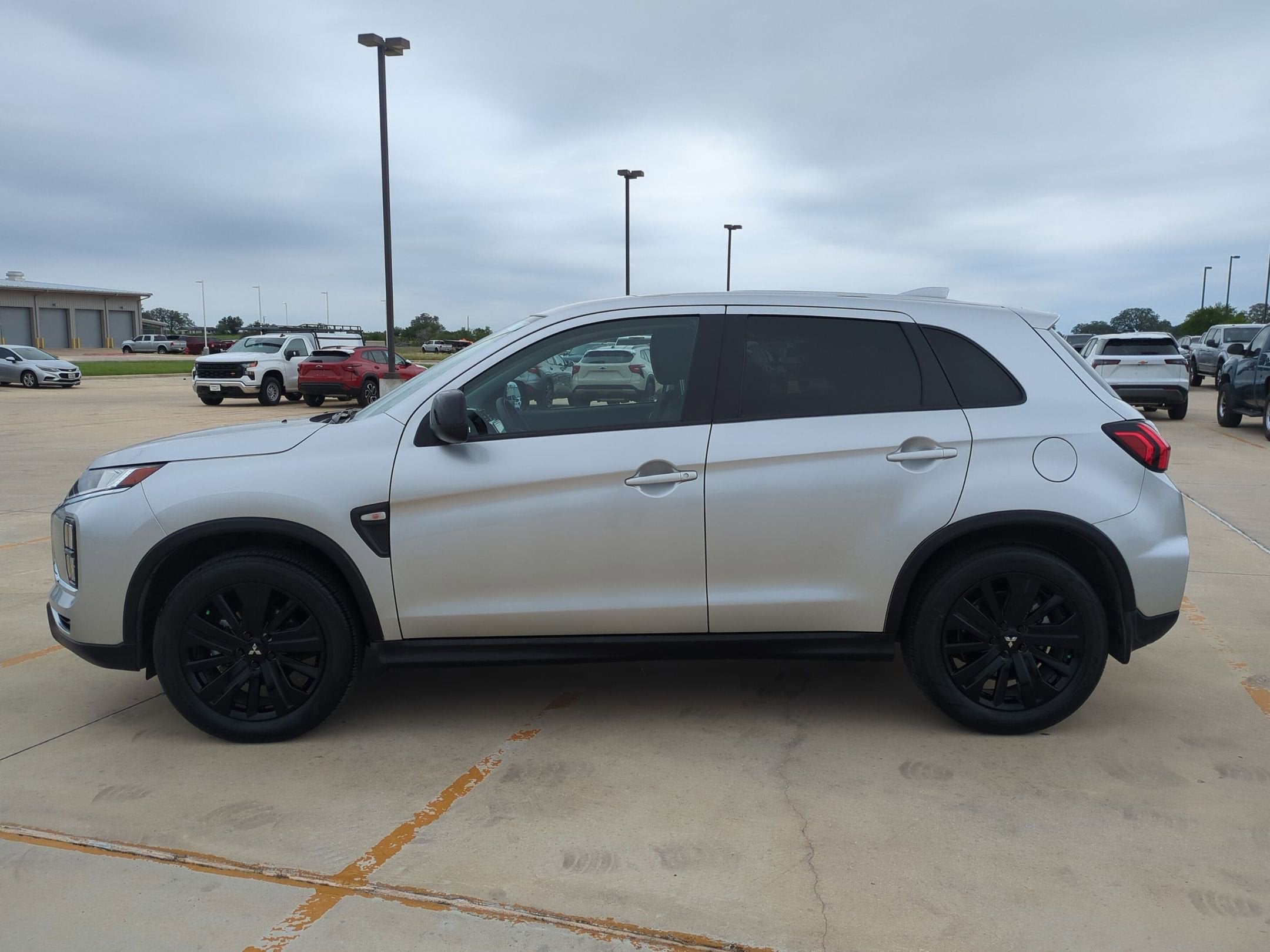 2024 Mitsubishi Outlander Sport S