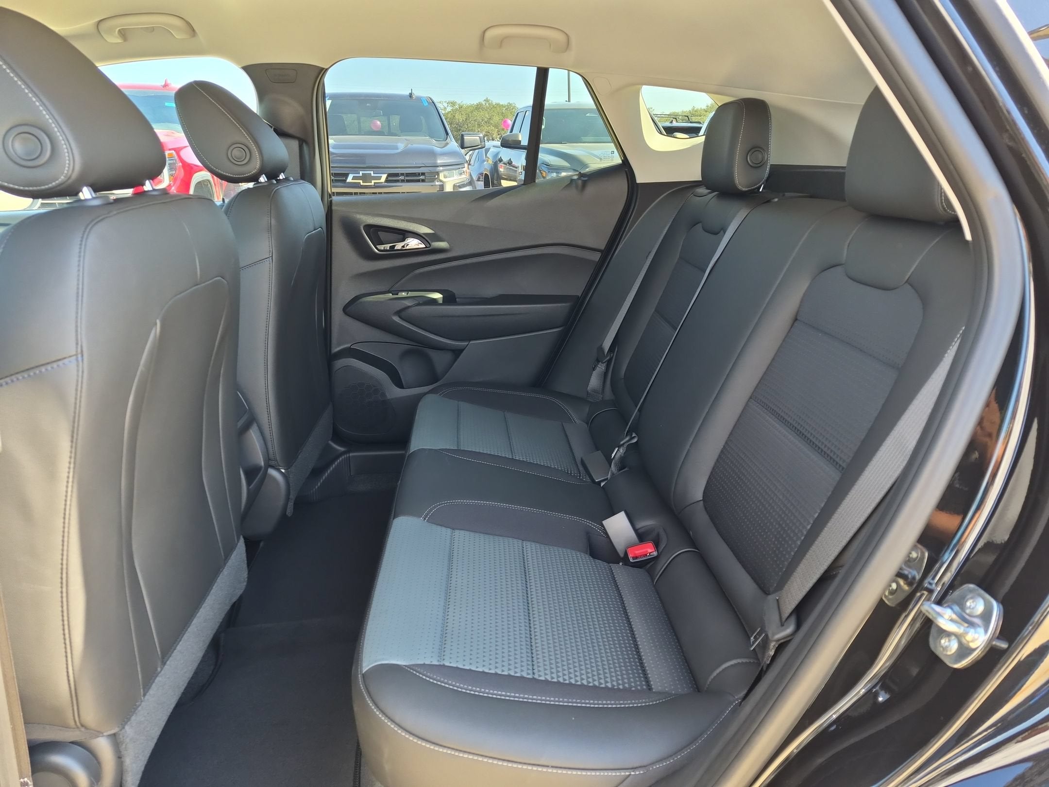 2026 Chevrolet Trax LT - Photo 13