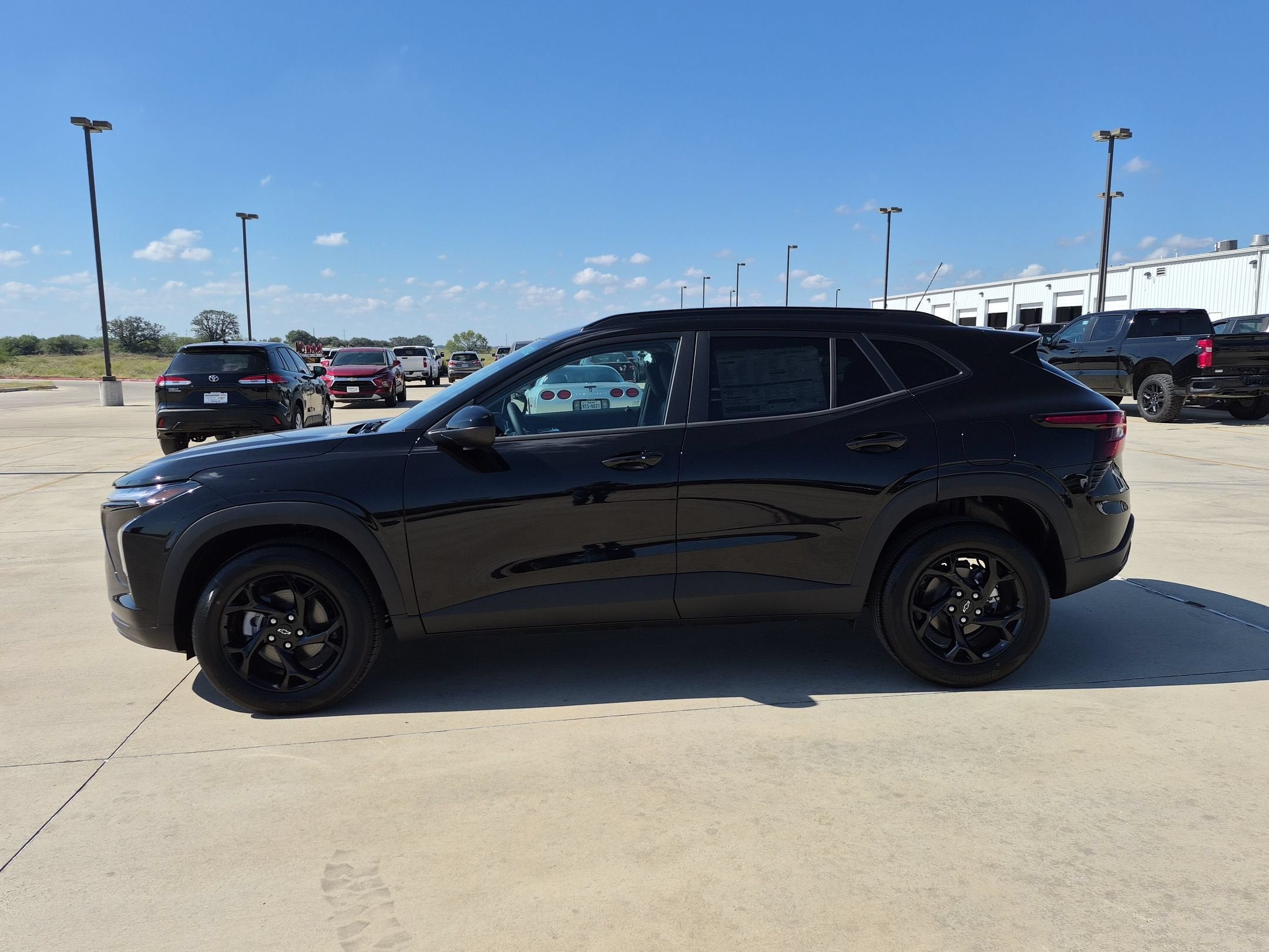 2026 Chevrolet Trax LT - Photo 6