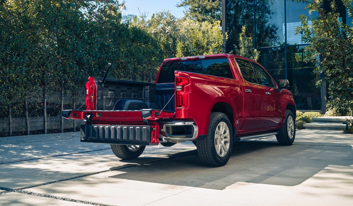 Richardson Bros Chevrolet in FLORESVILLE TX