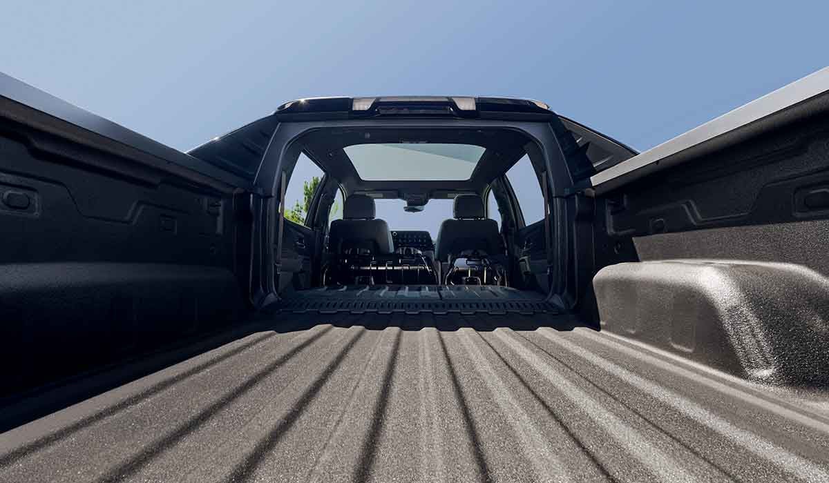 Richardson Bros Chevrolet in FLORESVILLE TX