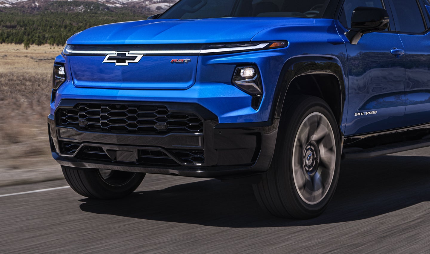 Richardson Bros Chevrolet in FLORESVILLE TX